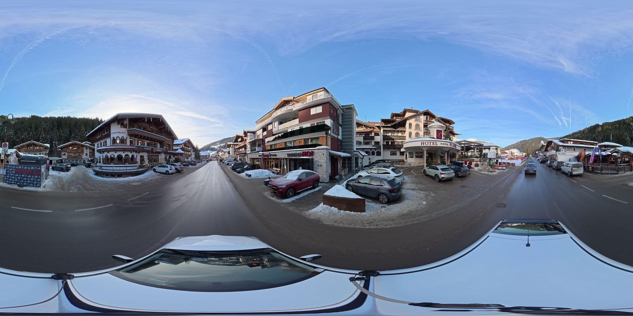 Street view near Hotel Platzer, Aschau — © osmplus_org (CC BY-SA · Mapillary)