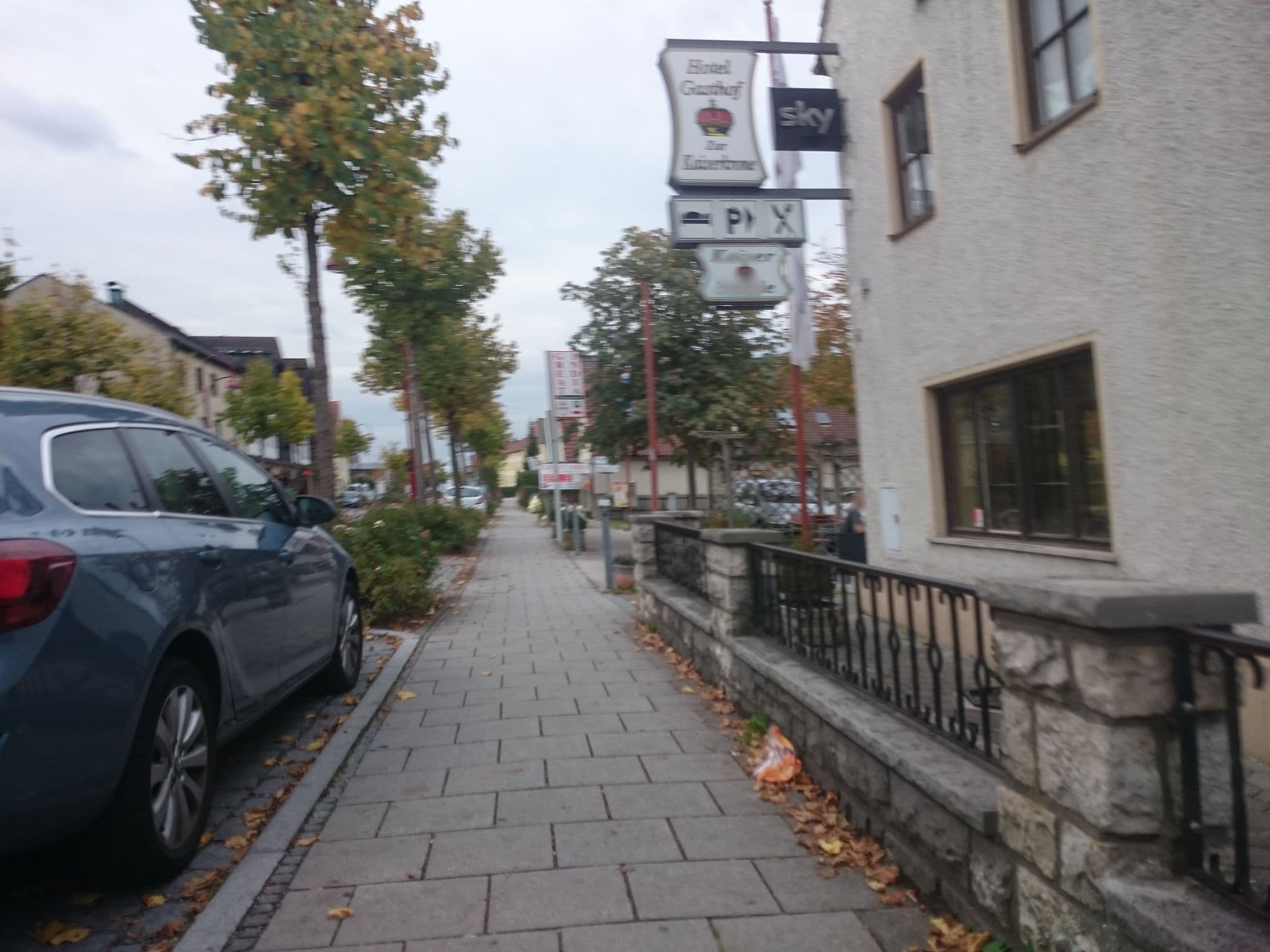 Street view near Gasthof Kaiserkrone, Gersthofen — © msdess (CC BY-SA · Mapillary)