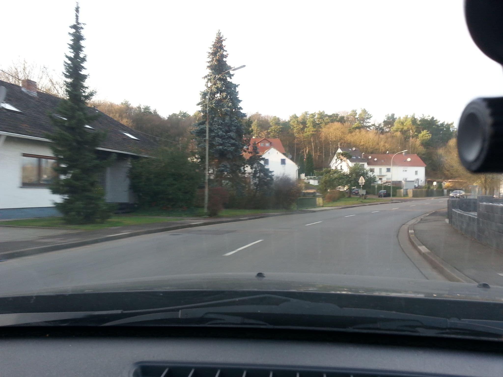 Street view near Ferienwohnung Thiel, Großrosseln — © thdi (CC BY-SA · Mapillary)