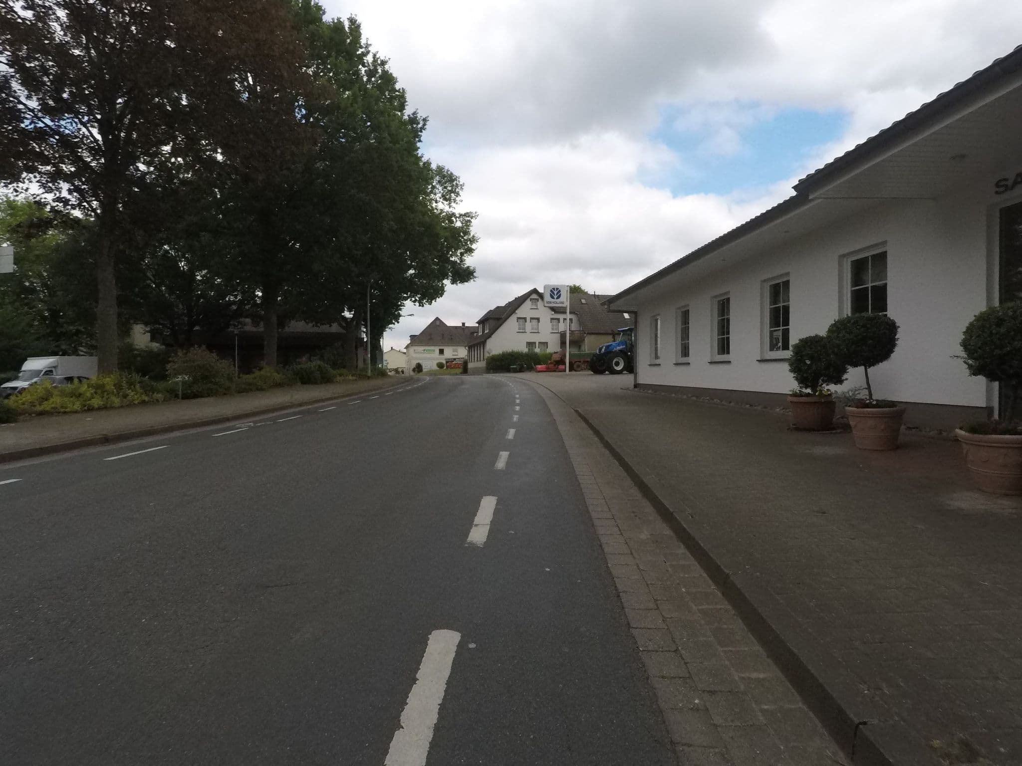 Street view near Hotel Wortmann-Klockenbrink, Melle — © mapiman (CC BY-SA · Mapillary)