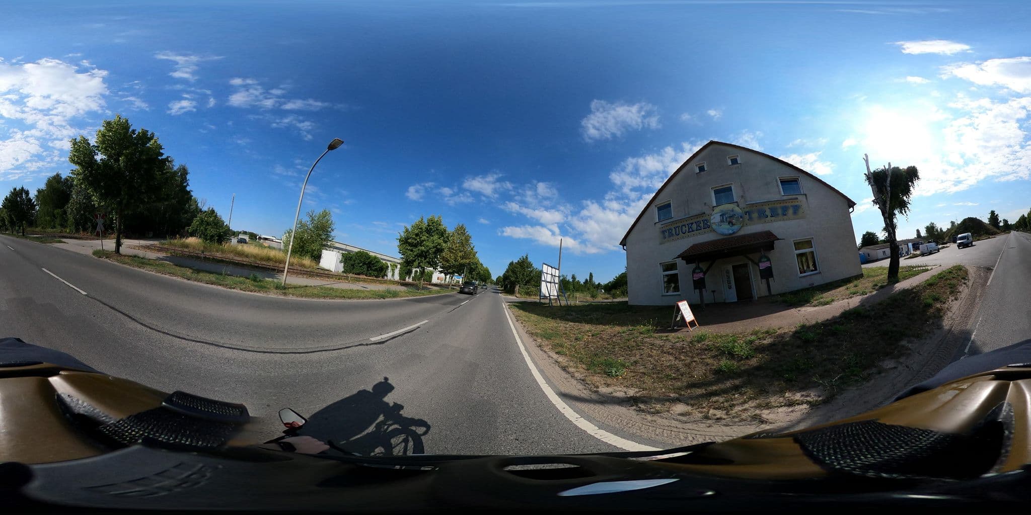 Street view near Motel Gasthof Trucker Treff, Velten — © cyton (CC BY-SA · Mapillary)