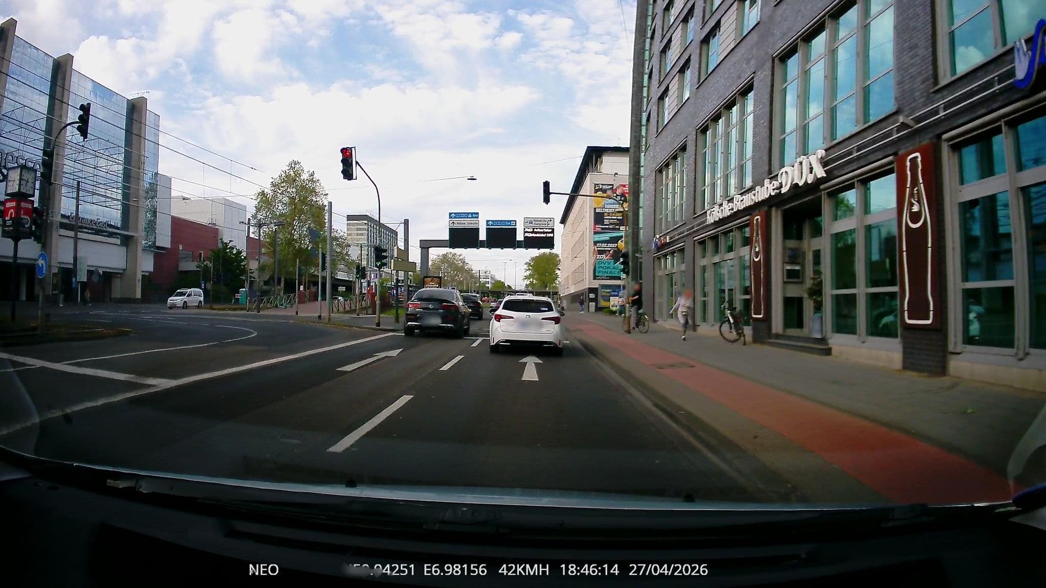 Street view near Dorint An der Messe, Deutz — © TechniPorter (CC BY-SA · Mapillary)