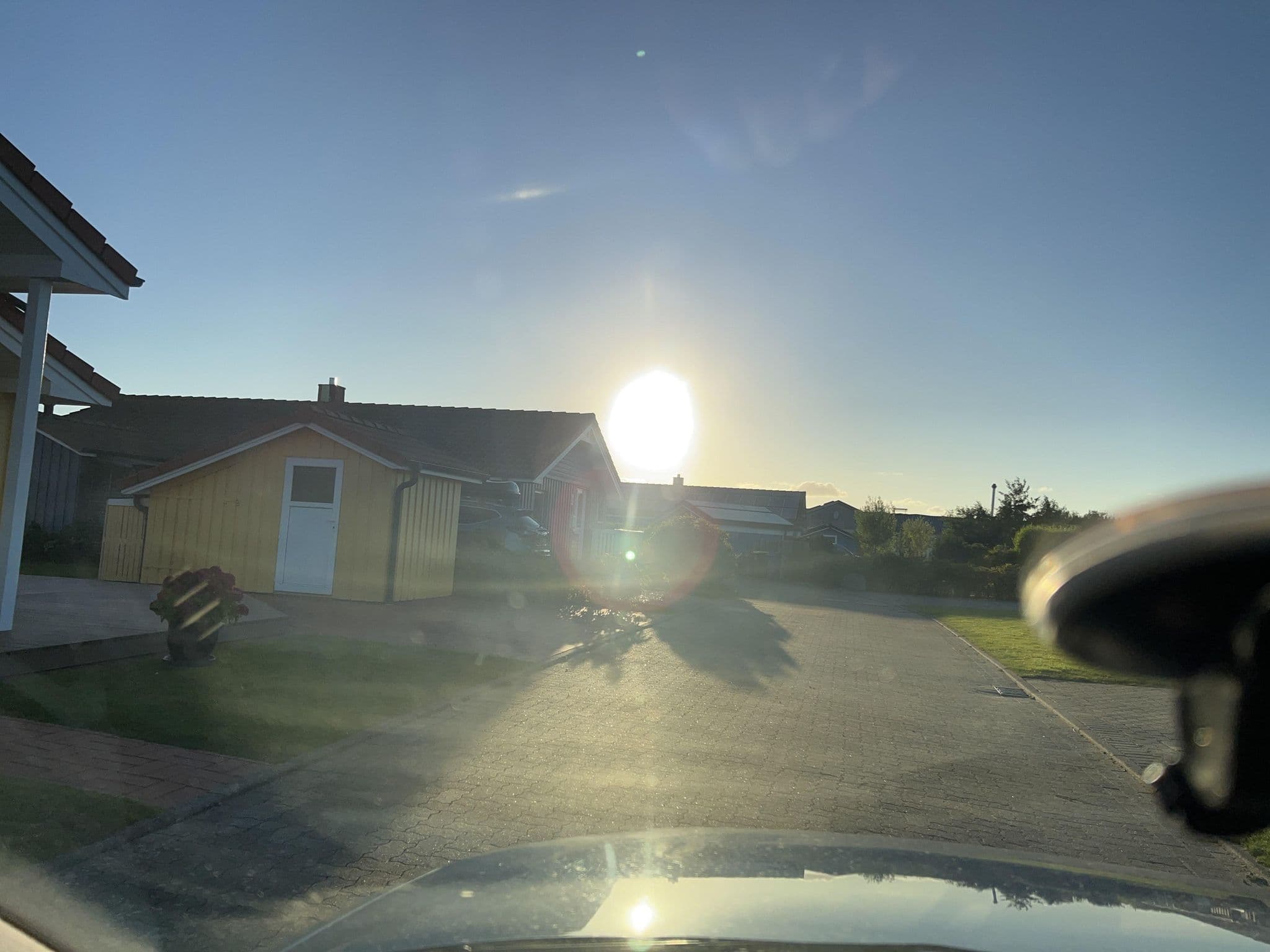 Street view near Deichkoje, Wesselburen — © robffm (CC BY-SA · Mapillary)