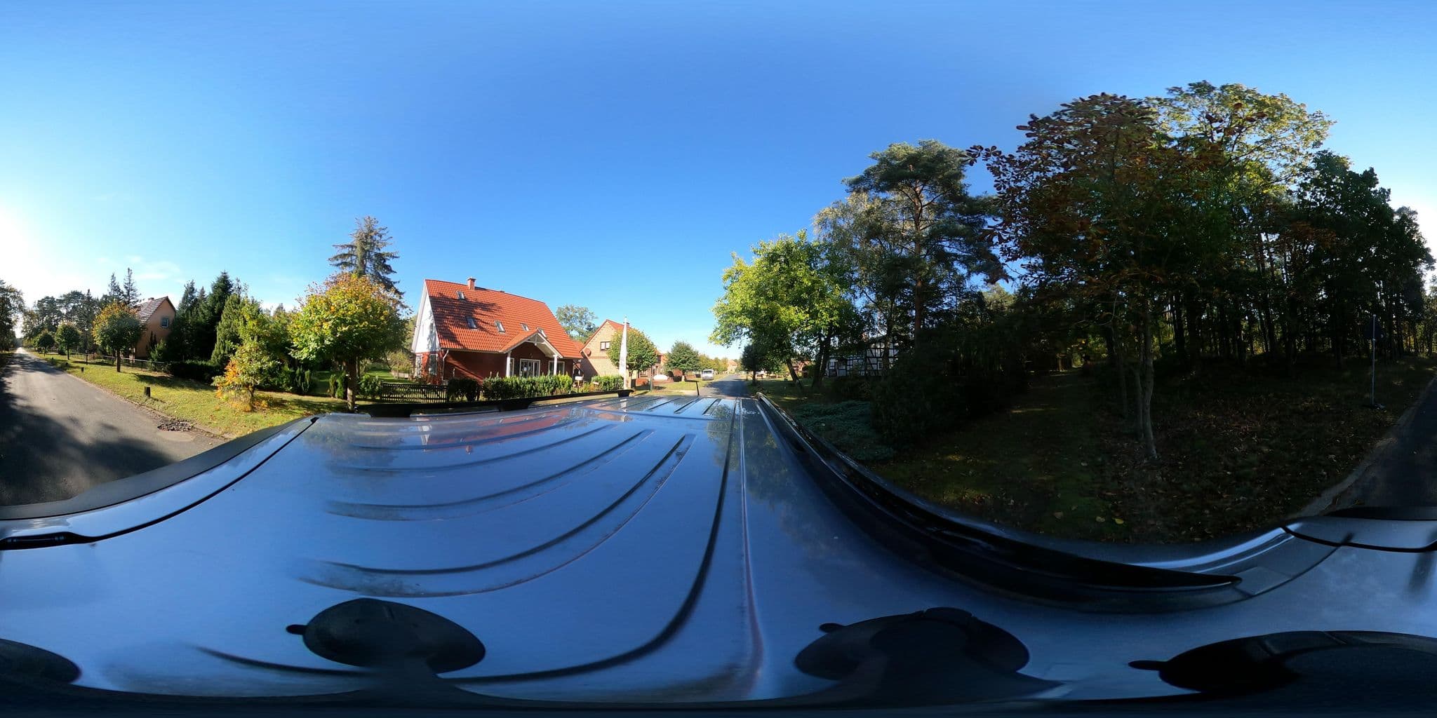 Street view near Gäste- und Gesundhaus Klatschmohn, Ahlbeck — © Mobilitaetswerk (CC BY-SA · Mapillary)