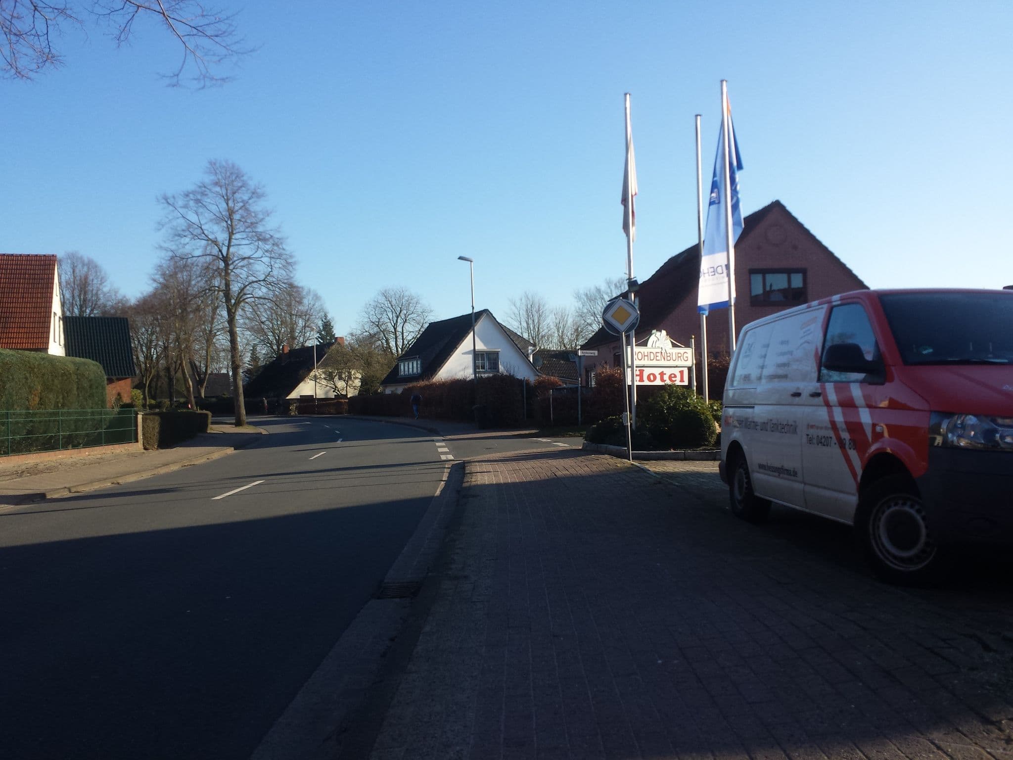 Street view near Rohdenburg, Lilienthal — © hubert87 (CC BY-SA · Mapillary)