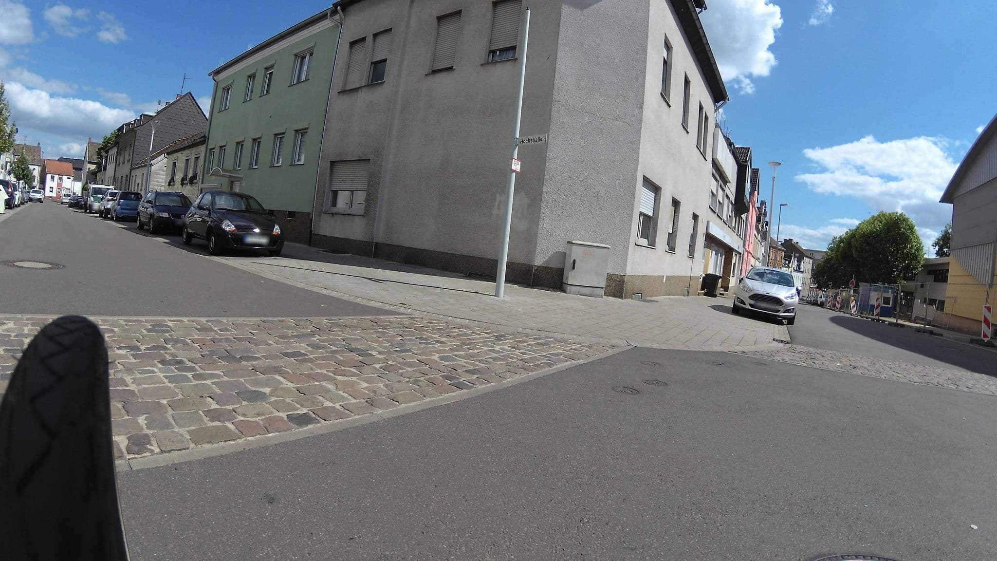 Street view near FeWo Adlerhorst, Völklingen — © teddy73 (CC BY-SA · Mapillary)