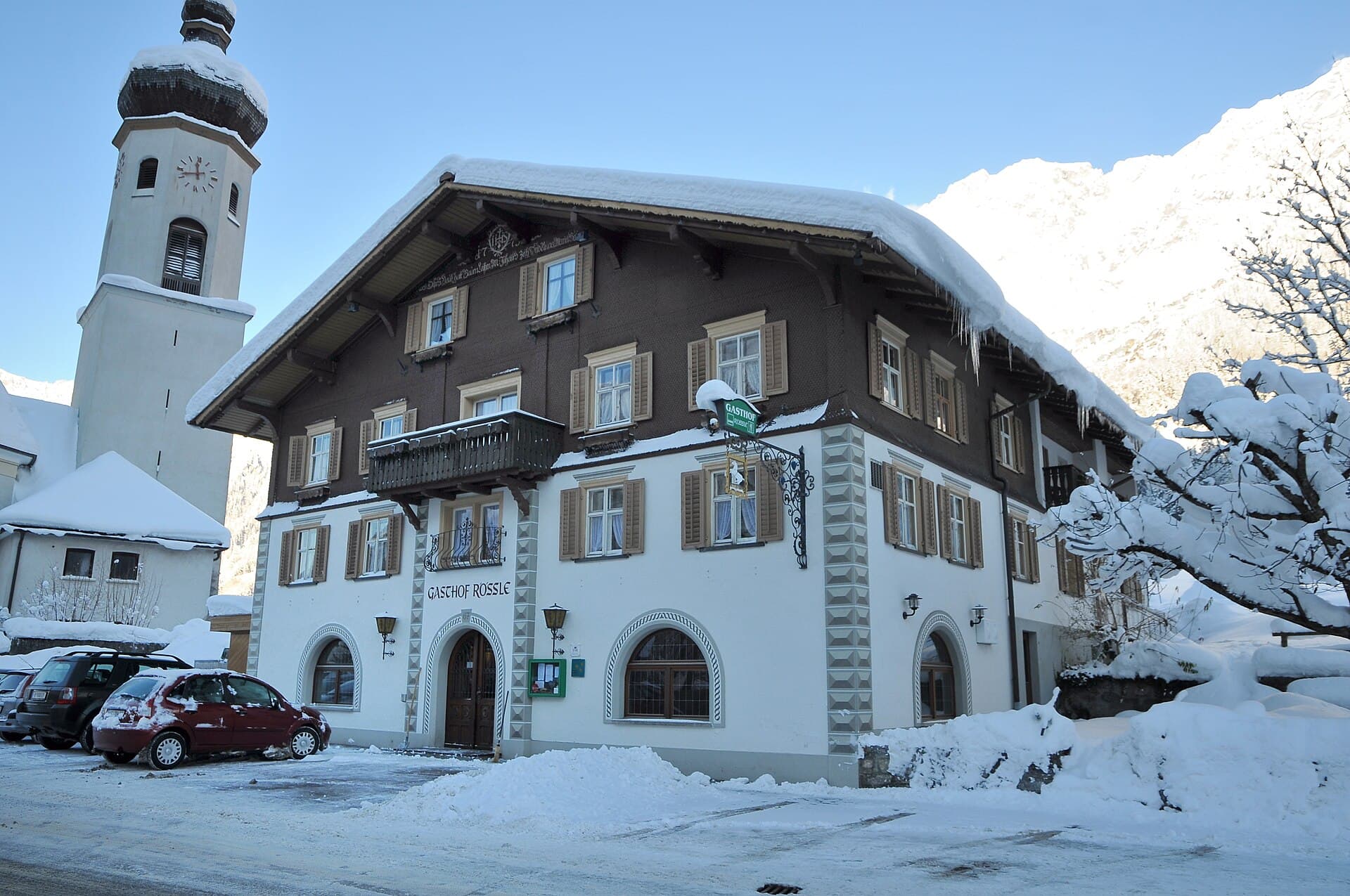 Gasthof Rössle (via Wikimedia Commons, CC BY-SA 2.5)