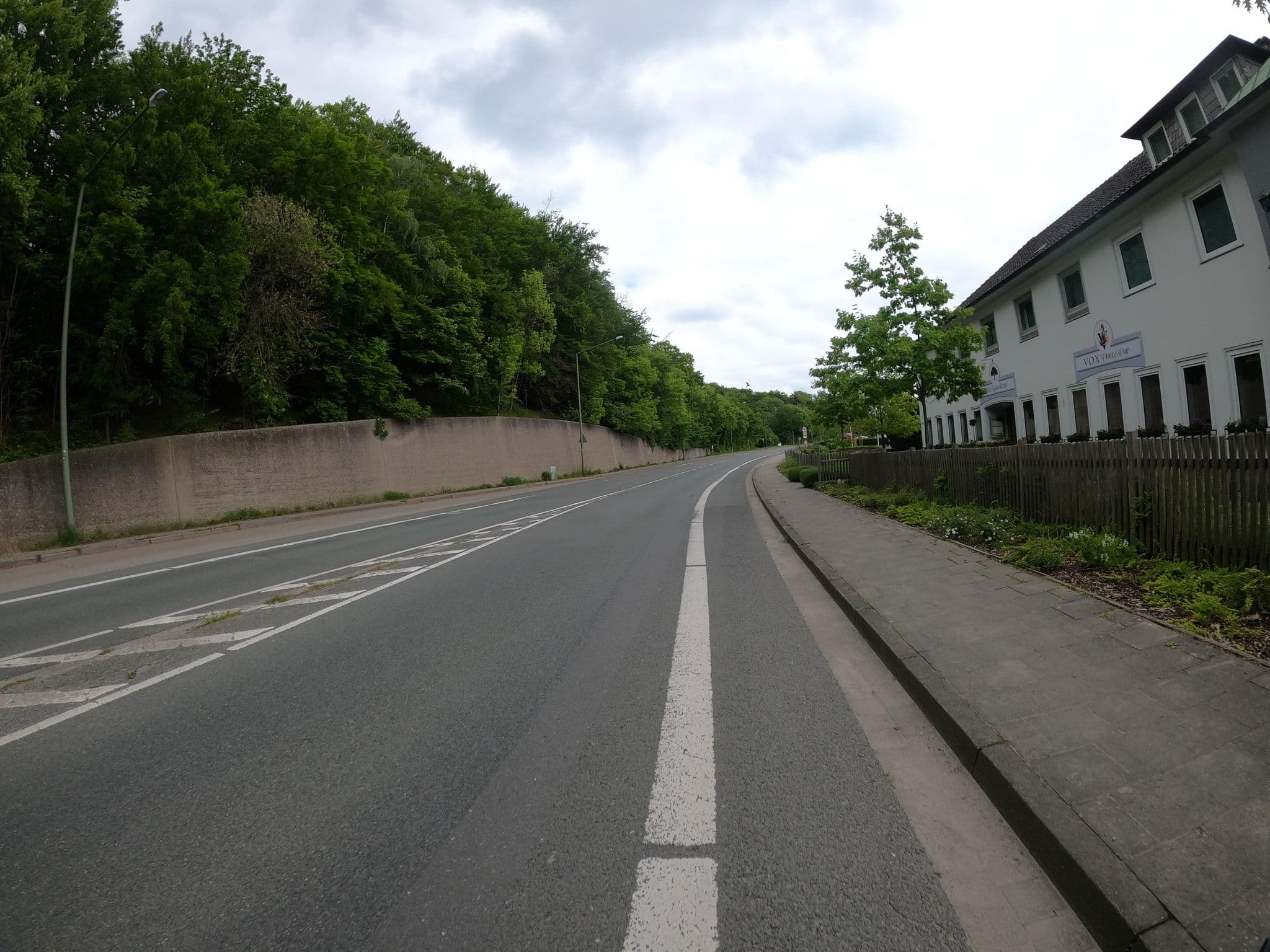 Street view near Haus Rahenkamp, Bissendorf — © VIA_KK (CC BY-SA · Mapillary)