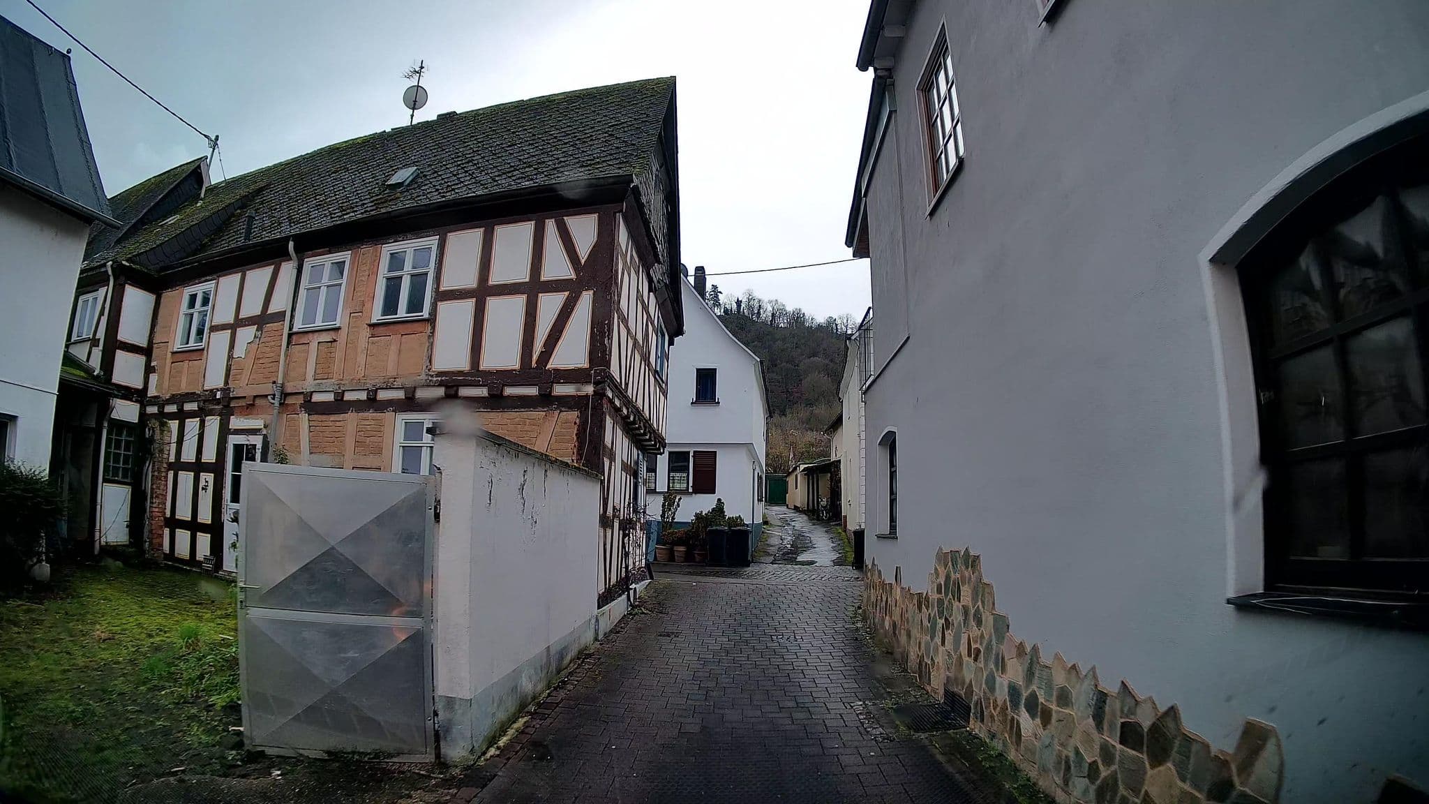 Street view near Zum Anker, Osterspai — © kalcaaro (CC BY-SA · Mapillary)