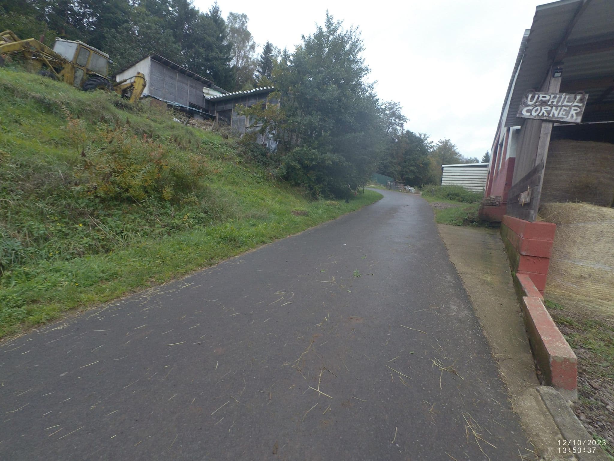 Street view near Reiterhotel Windrosenranch, Manderscheid — © VIA_CH (CC BY-SA · Mapillary)