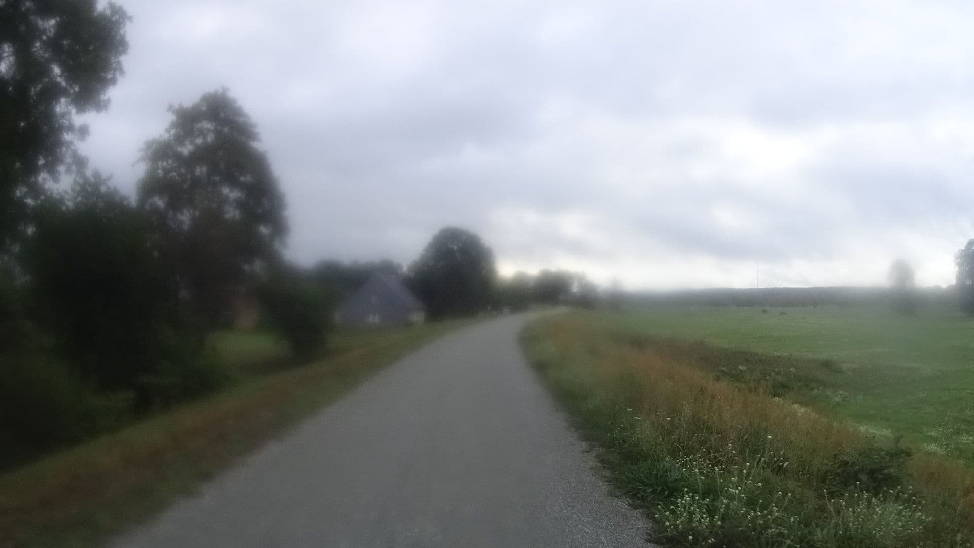 Street view near Pfarrhaus Mödlich, Lenzen — © ramap (CC BY-SA · Mapillary)