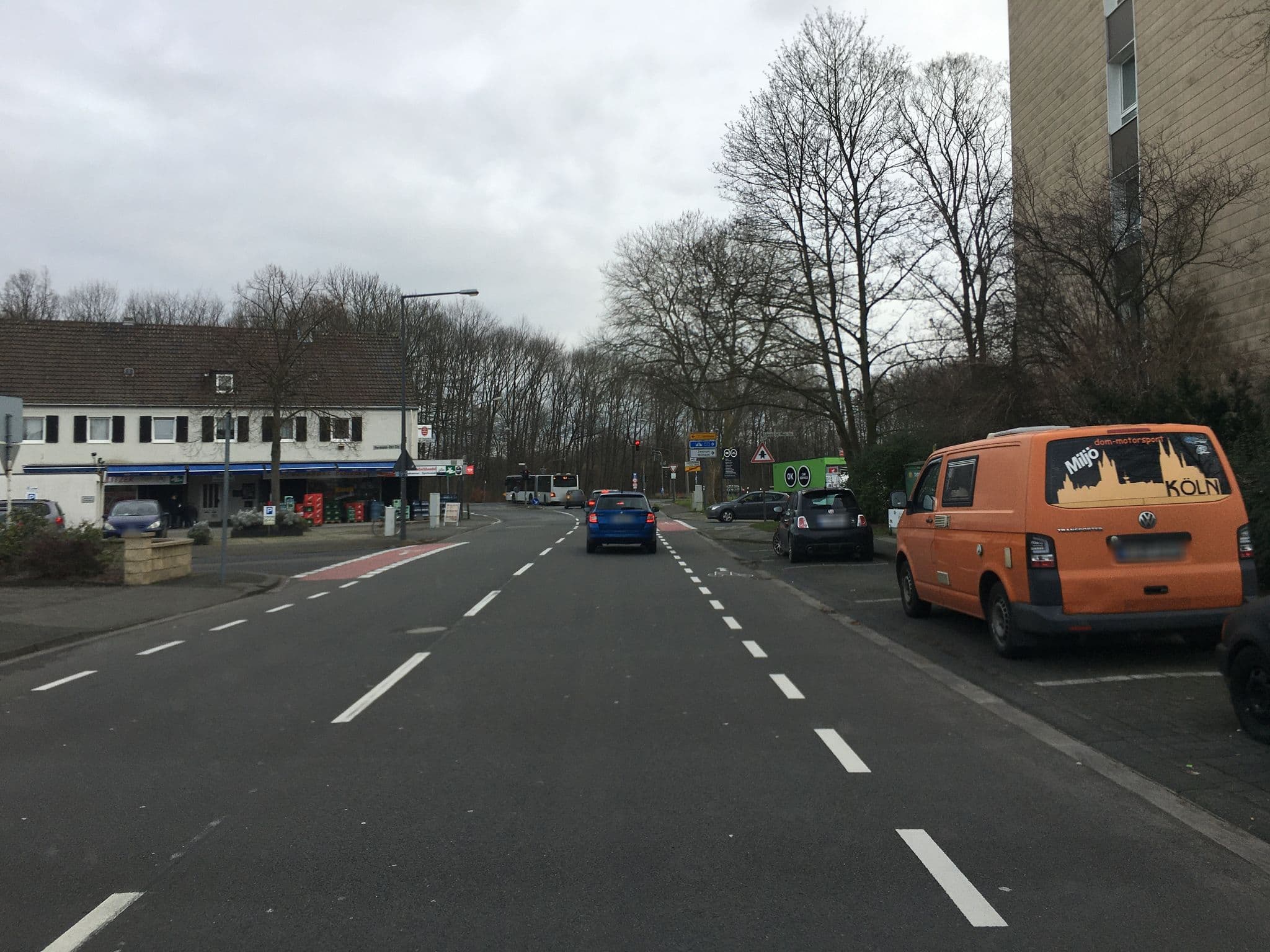 Street view near Hotel MEDO Köln, Leverkusen — © raymond (CC BY-SA · Mapillary)