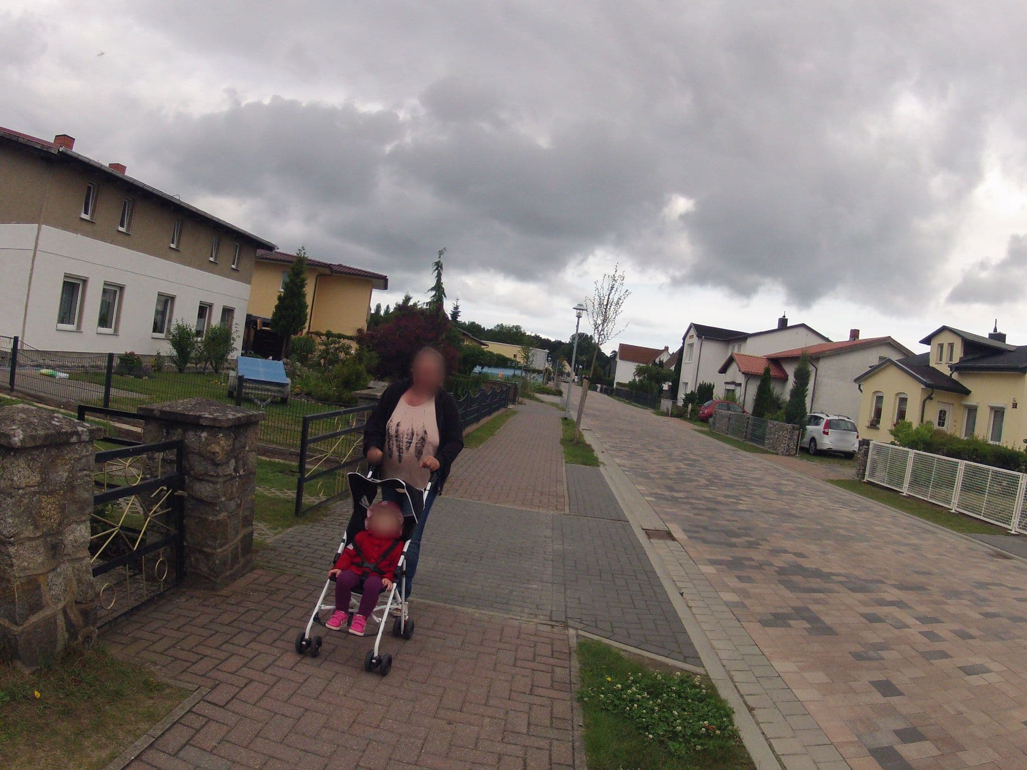 Street view near Mien lüttes Glück, Ostseebad Zinnowitz — © fahrradfahrer (CC BY-SA · Mapillary)