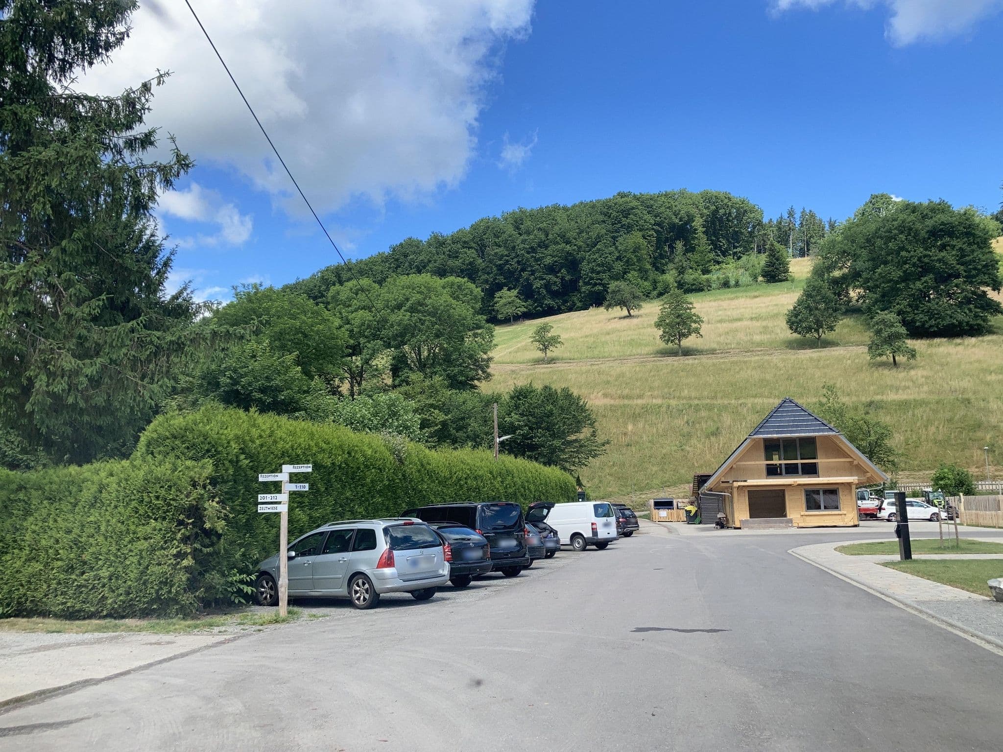 Street view near Campingplatz Kinzigtal, Haslach im Kinzigtal — © tasmaniadevil (CC BY-SA · Mapillary)