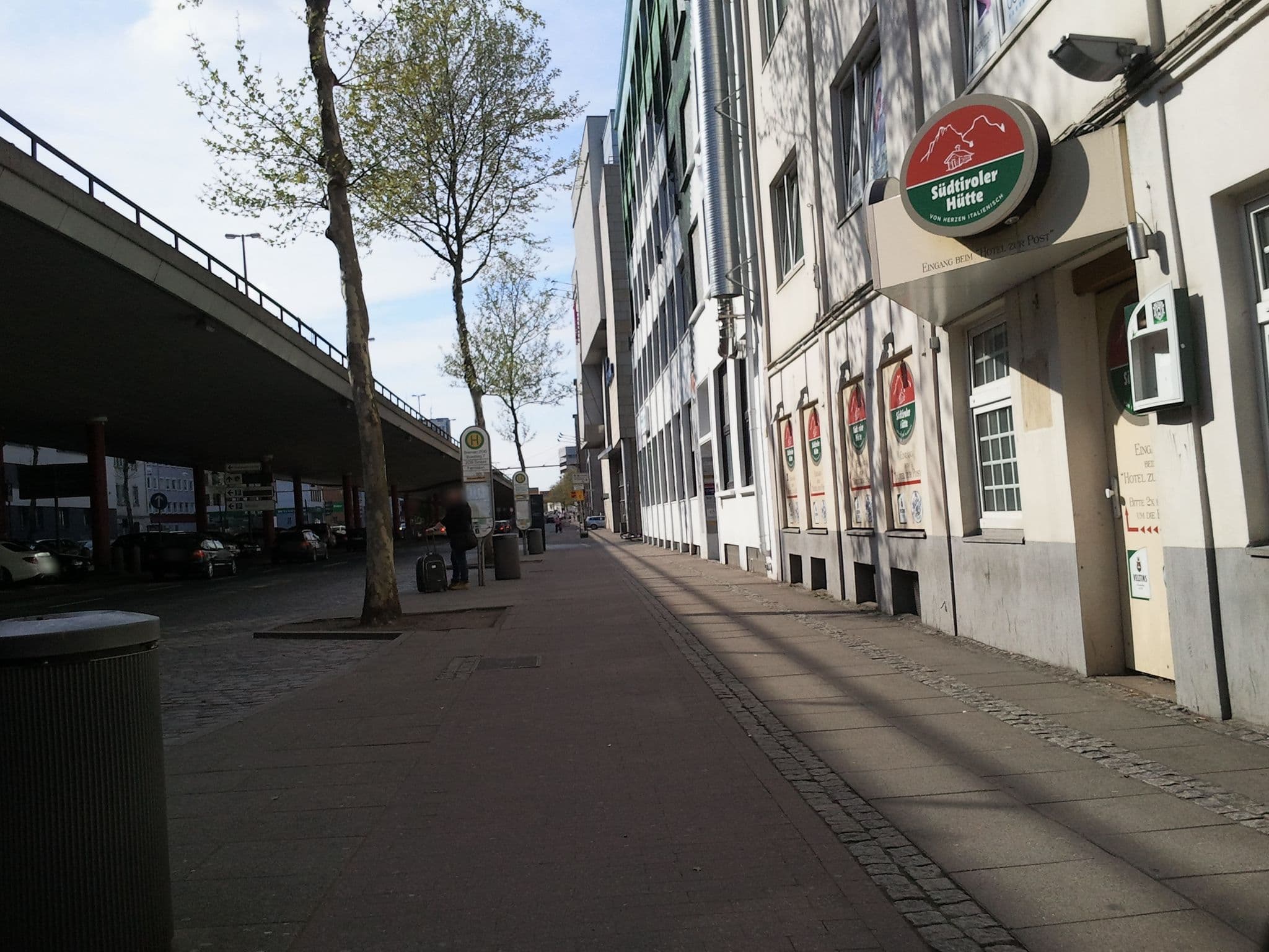Street view near Best Western Hotel zur Post, Bremen — © hubert87 (CC BY-SA · Mapillary)