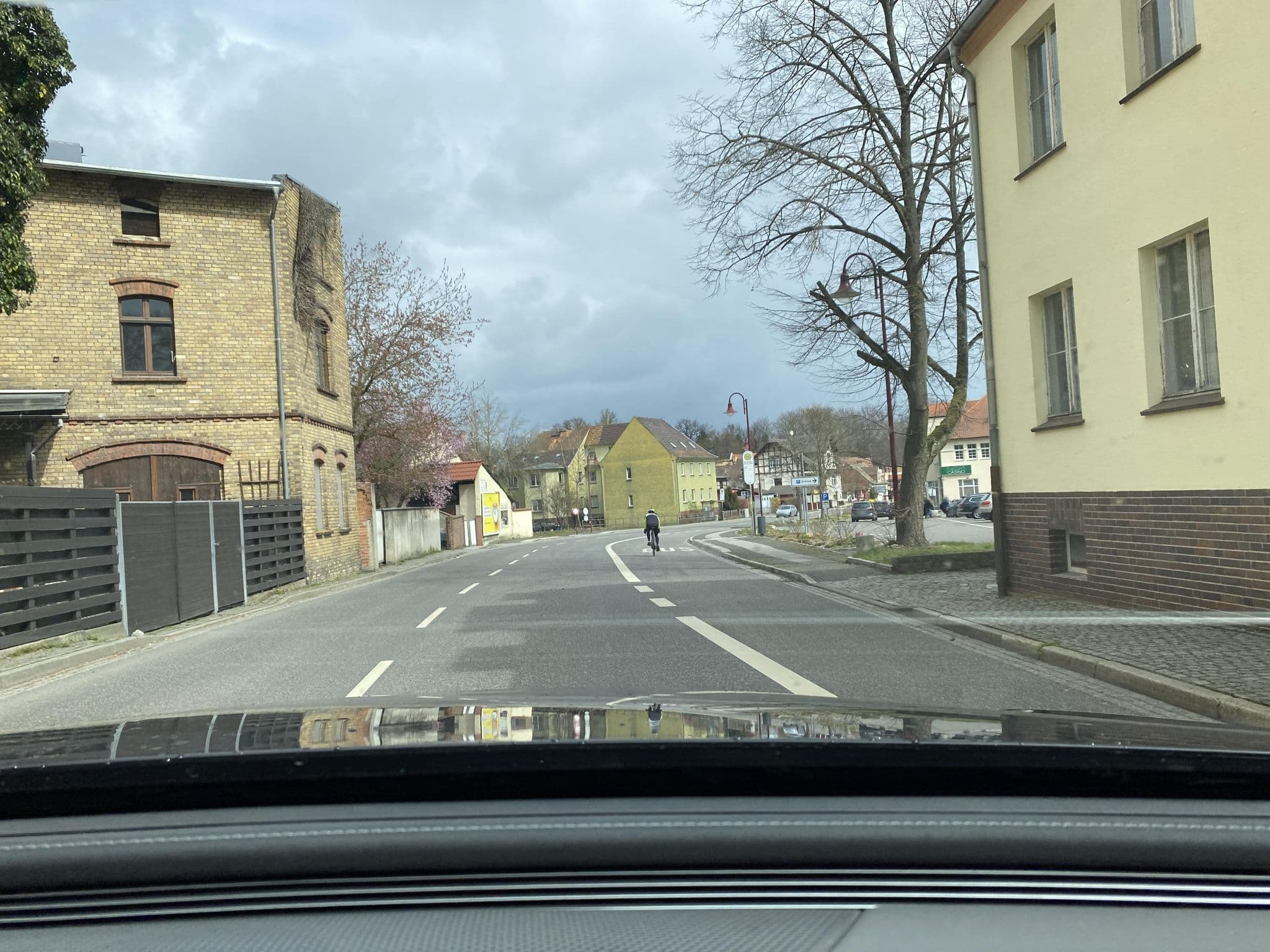 Street view near Pension Am Park, Bad Muskau — © autobahn42 (CC BY-SA · Mapillary)