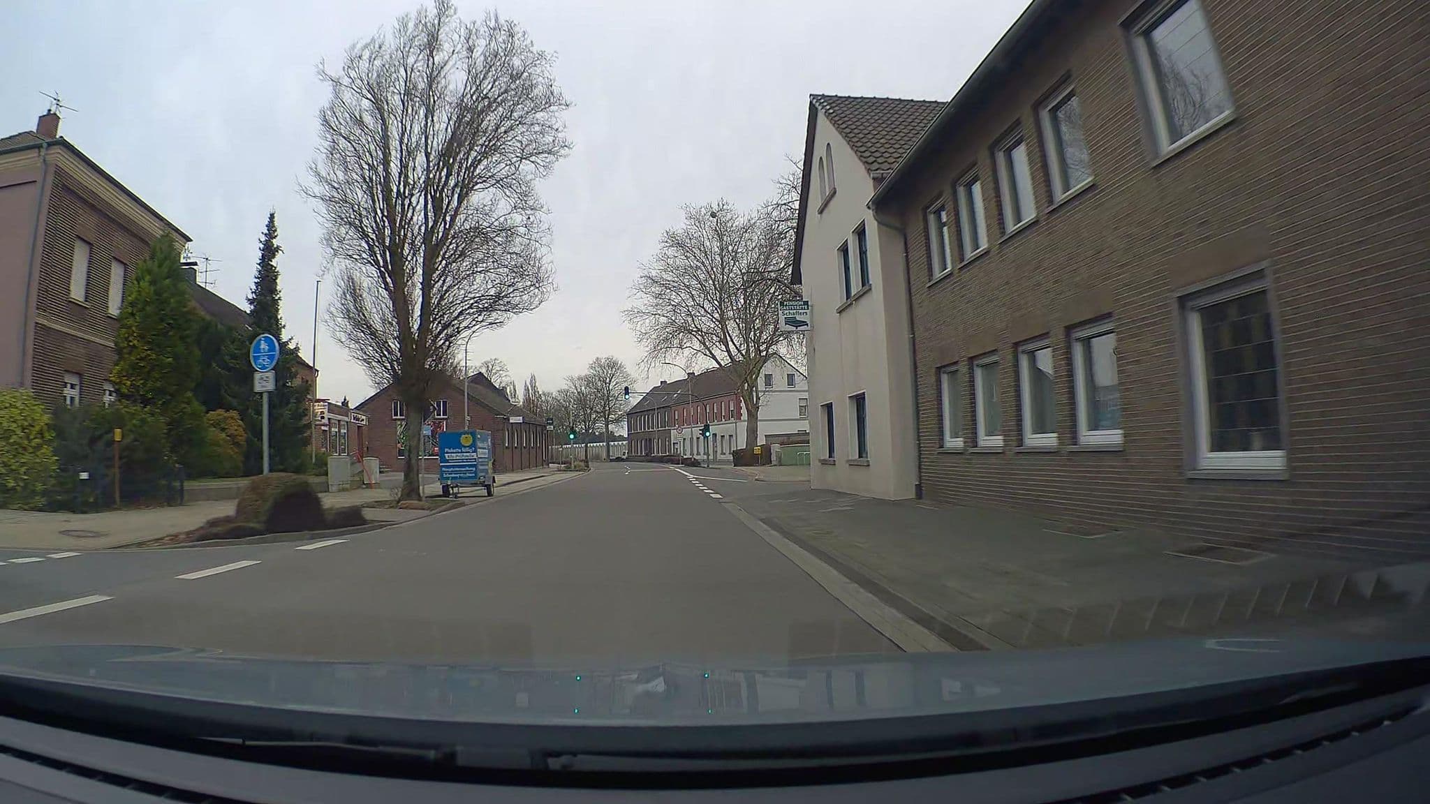 Street view near Gaststätte Pension Schaffers, Straelen — © poxonline (CC BY-SA · Mapillary)