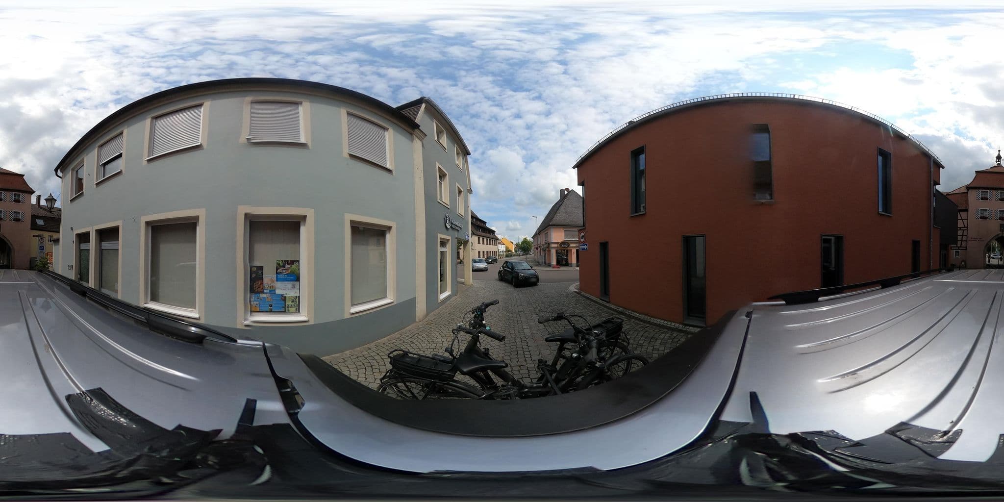 Street view near Die Ente von Wassertrüdingen, Wassertrüdingen — © Mobilitaetswerk (CC BY-SA · Mapillary)