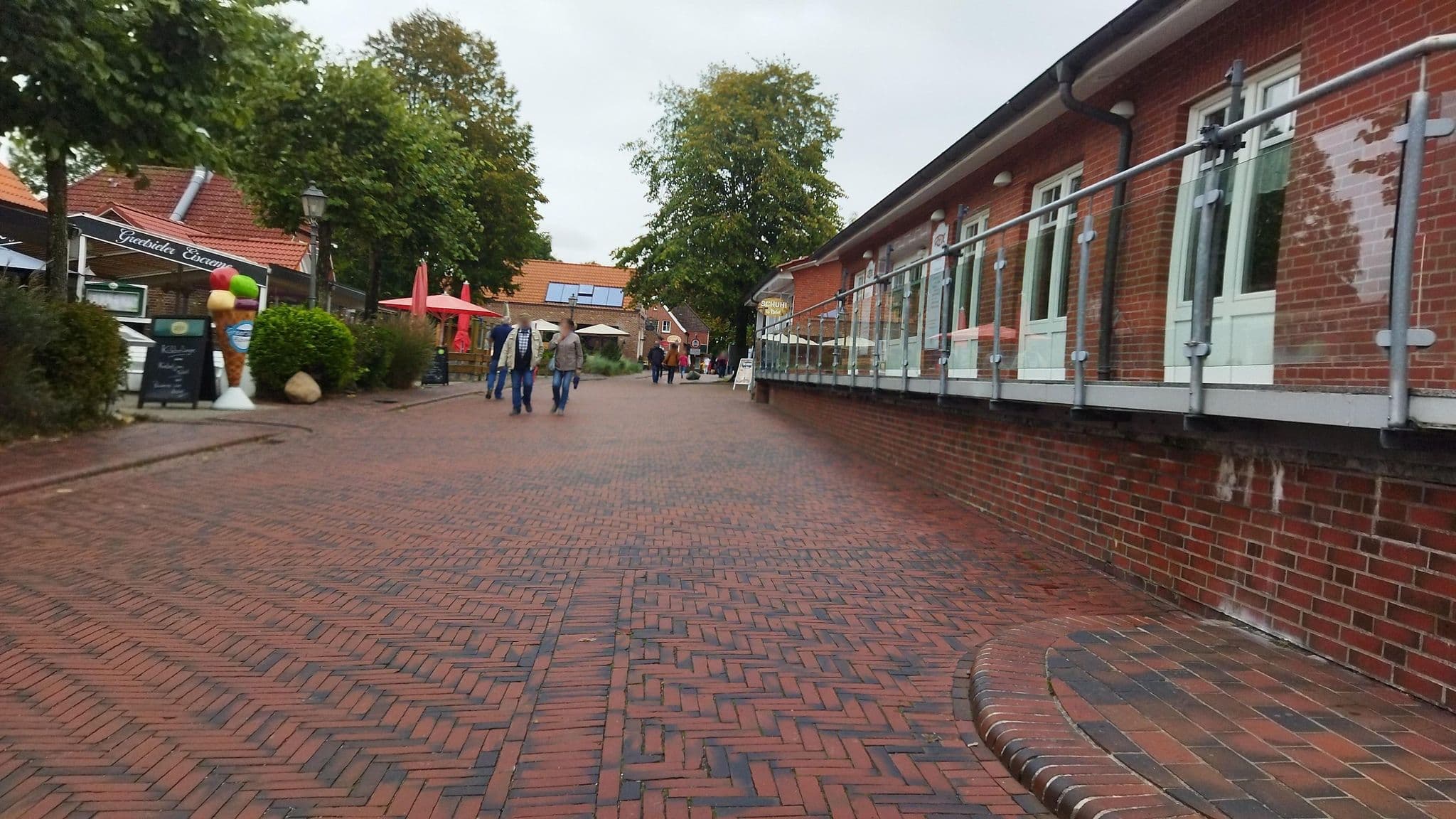 Street view near Alte Schule, Greetsiel — © changchun1 (CC BY-SA · Mapillary)