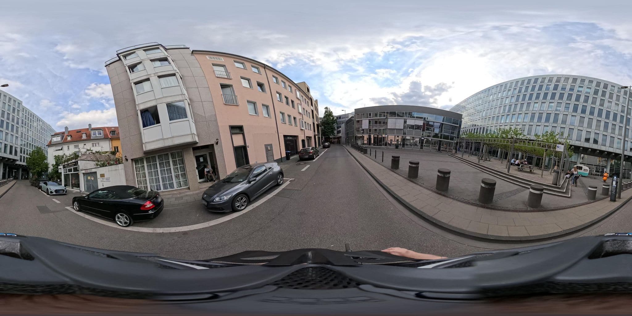 Street view near Centro Hotel Arde, Altstadt Nord — © popball (CC BY-SA · Mapillary)