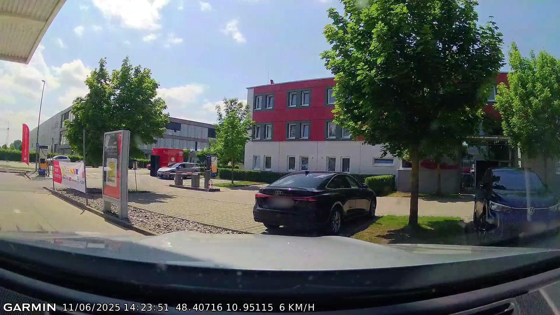 Street view near Eurohotel Friedberg, Augsburg — © tqm (CC BY-SA · Mapillary)