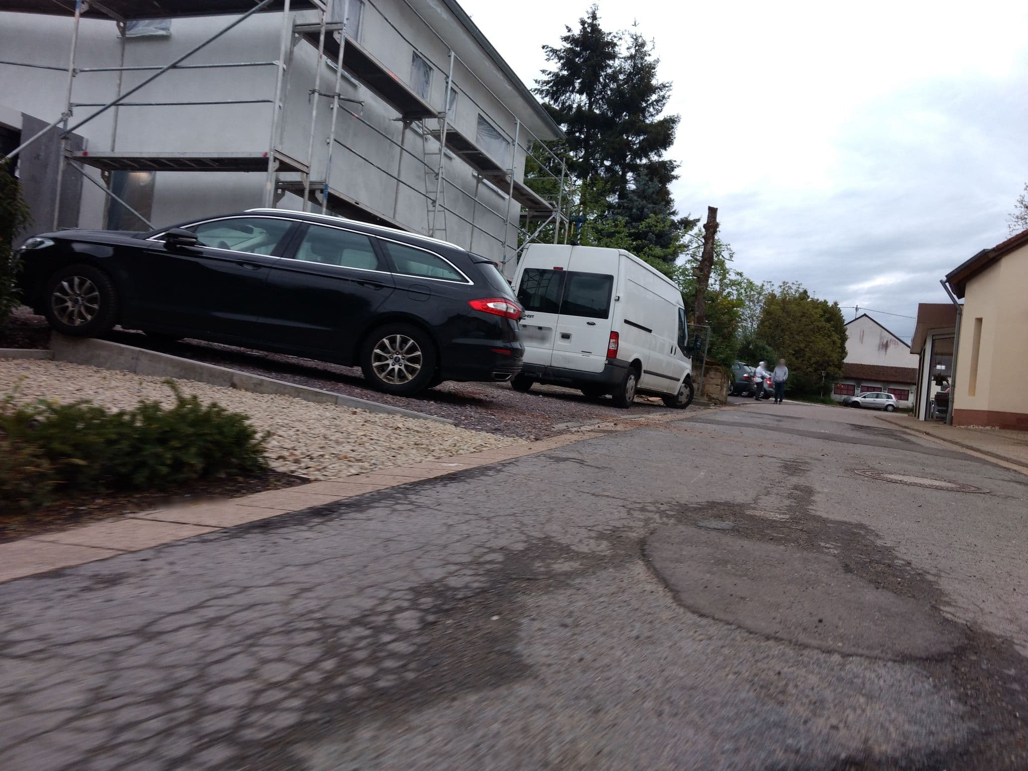 Street view near Waldesruh, Wallerfangen — © lokilech (CC BY-SA · Mapillary)