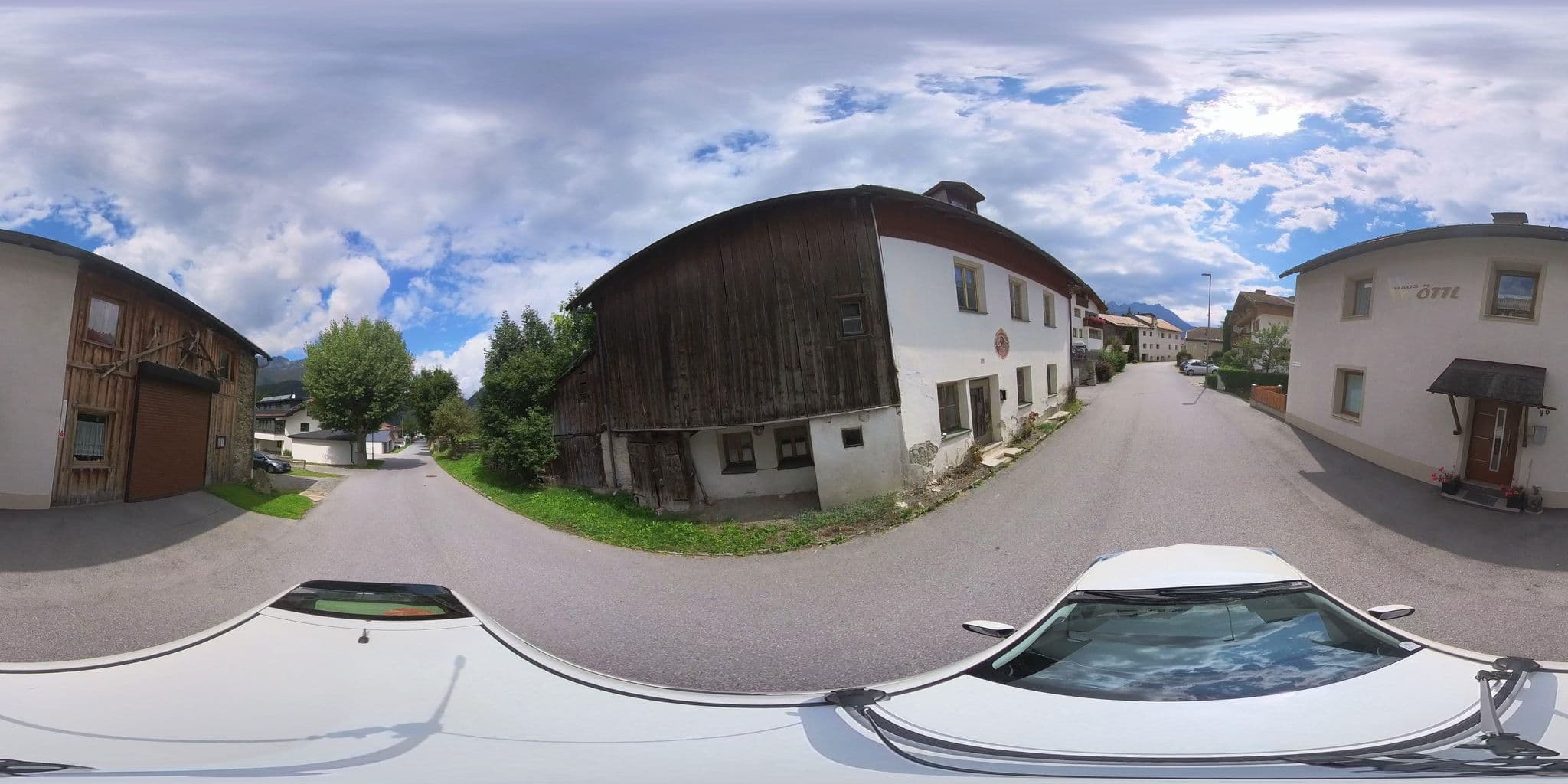 Street view near Haus Arina, Nauders — © osmplus_org (CC BY-SA · Mapillary)