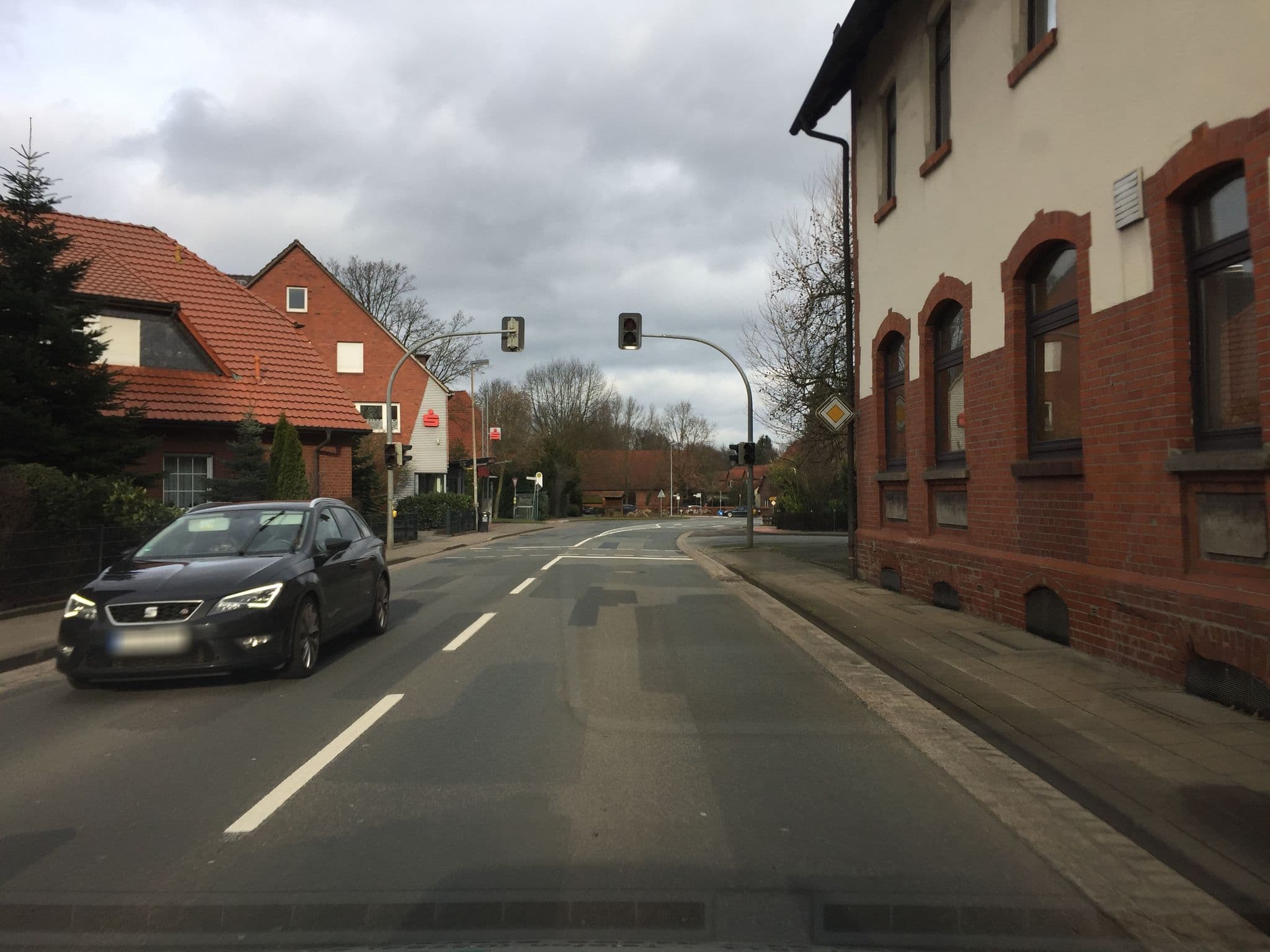 Street view near Hotel & Gasthaus Dreyer, Estorf — © xanu (CC BY-SA · Mapillary)