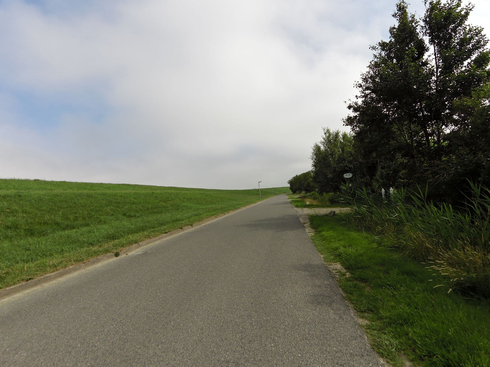 Street view near B&B, Nordholz — © bitnapper (CC BY-SA · Mapillary)
