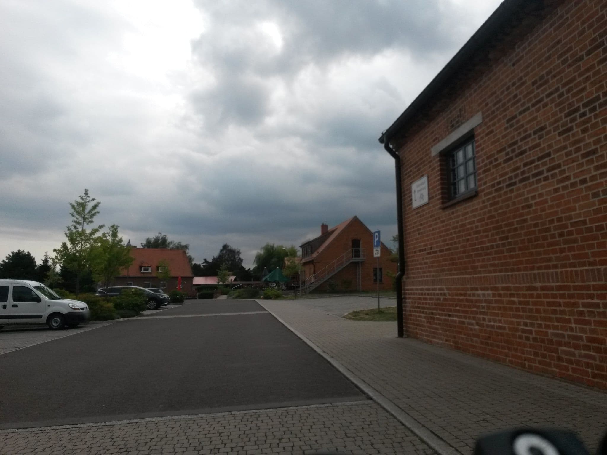 Street view near Wohnmobilstellplatz am Kloster Jerichow, Jerichow — © rausk (CC BY-SA · Mapillary)