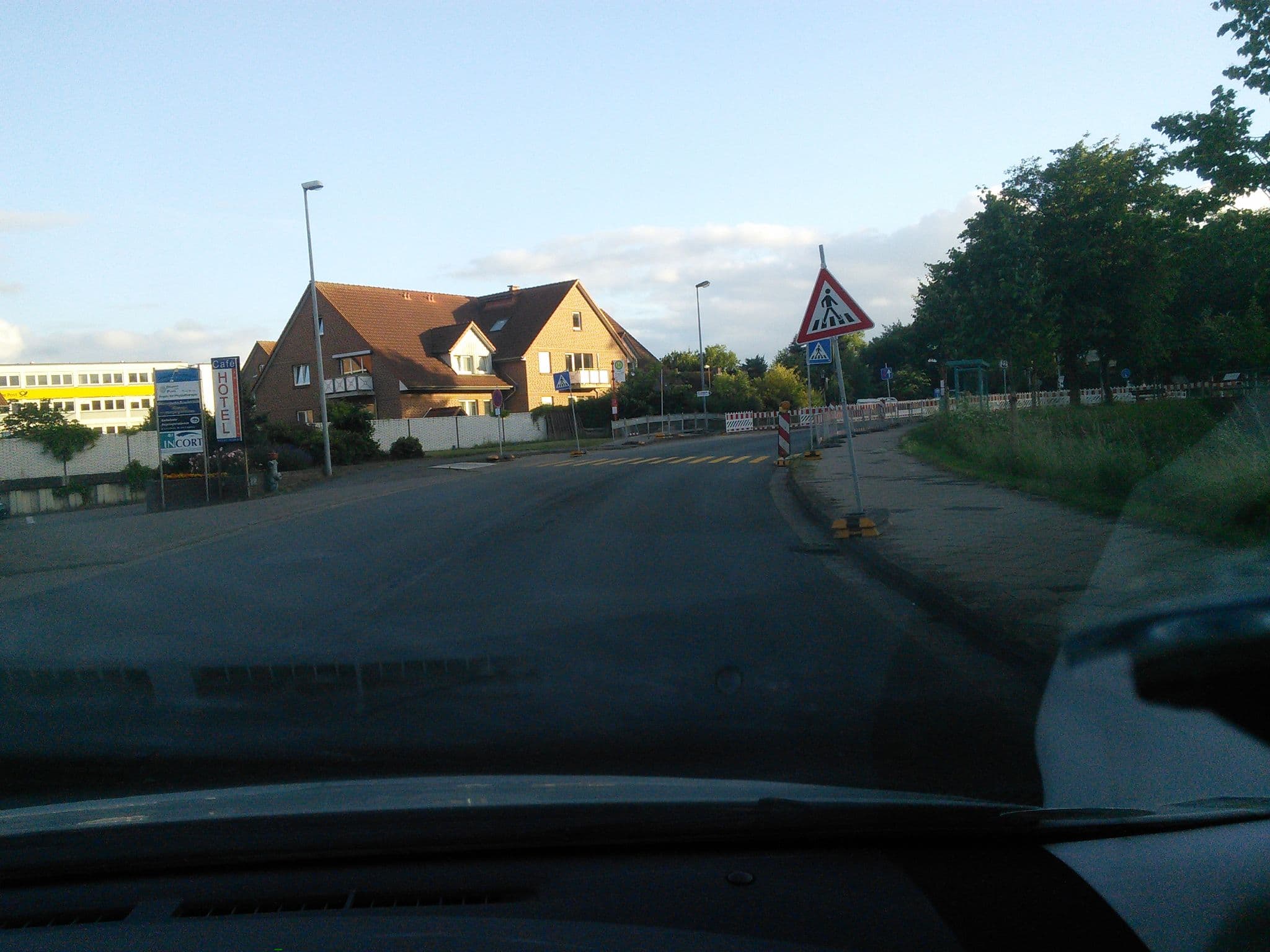 Street view near Hotel "Am Holzhafen", Hansestadt Stade — © jbasic (CC BY-SA · Mapillary)