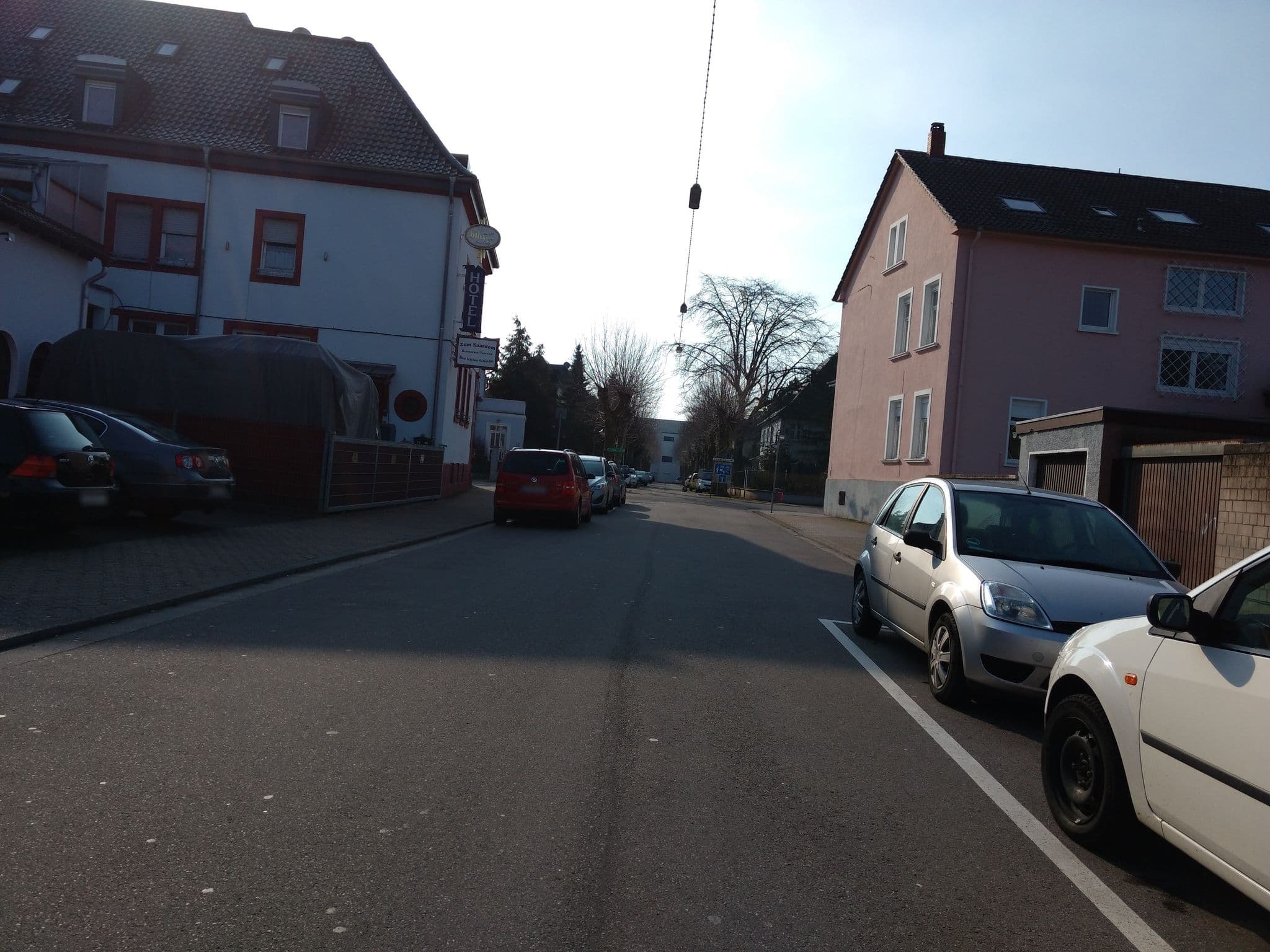 Street view near Zum Saardom, Dillingen — © lokilech (CC BY-SA · Mapillary)