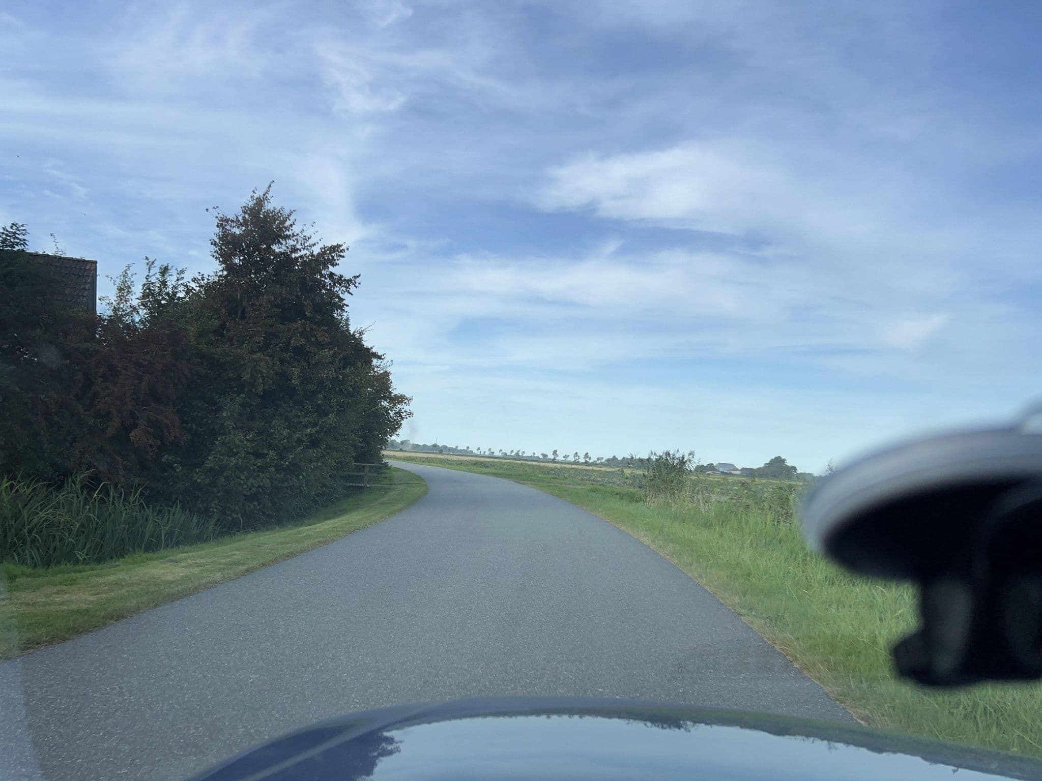 Street view near Westerdeich 22, Garding — © robffm (CC BY-SA · Mapillary)