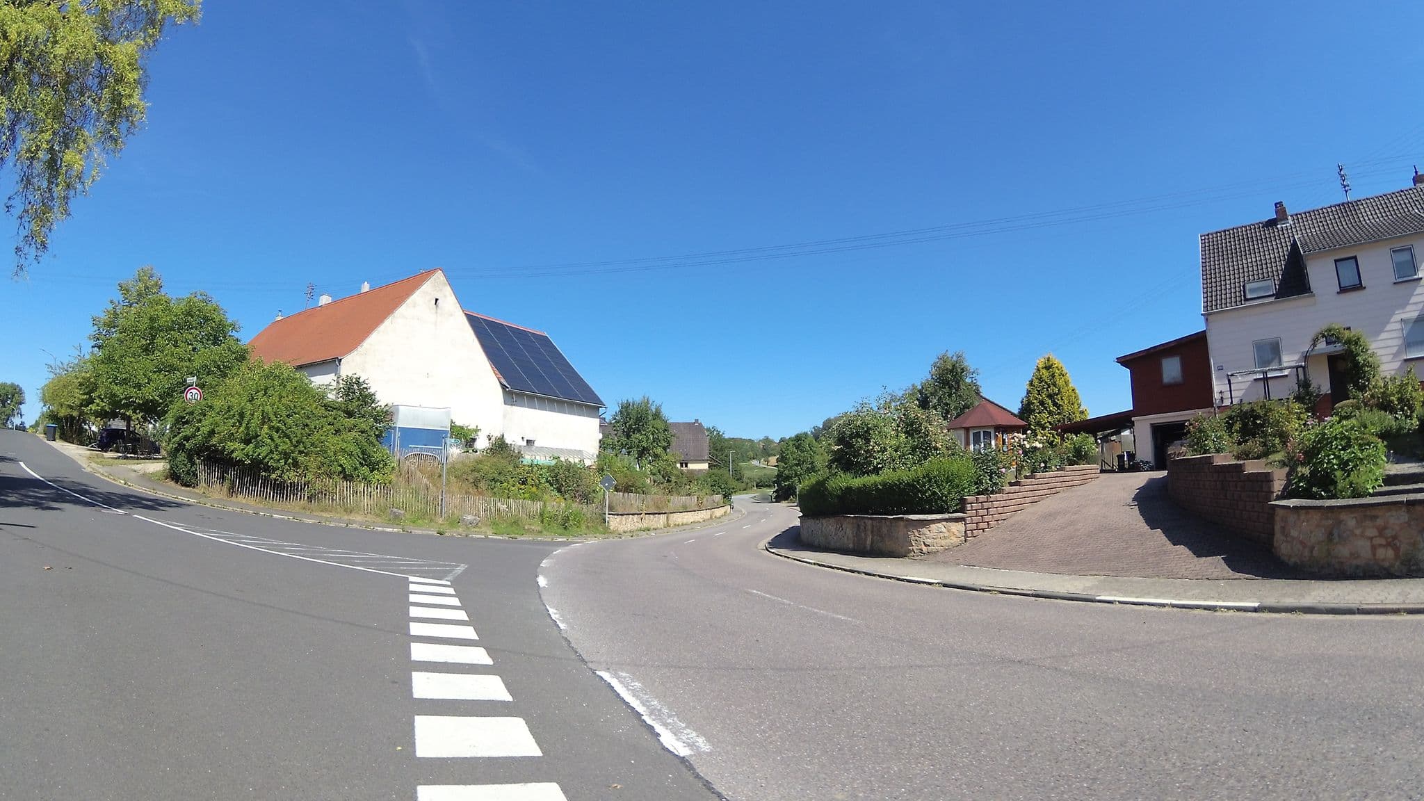Street view near LandWohnung, Hornbach — © teddy73 (CC BY-SA · Mapillary)
