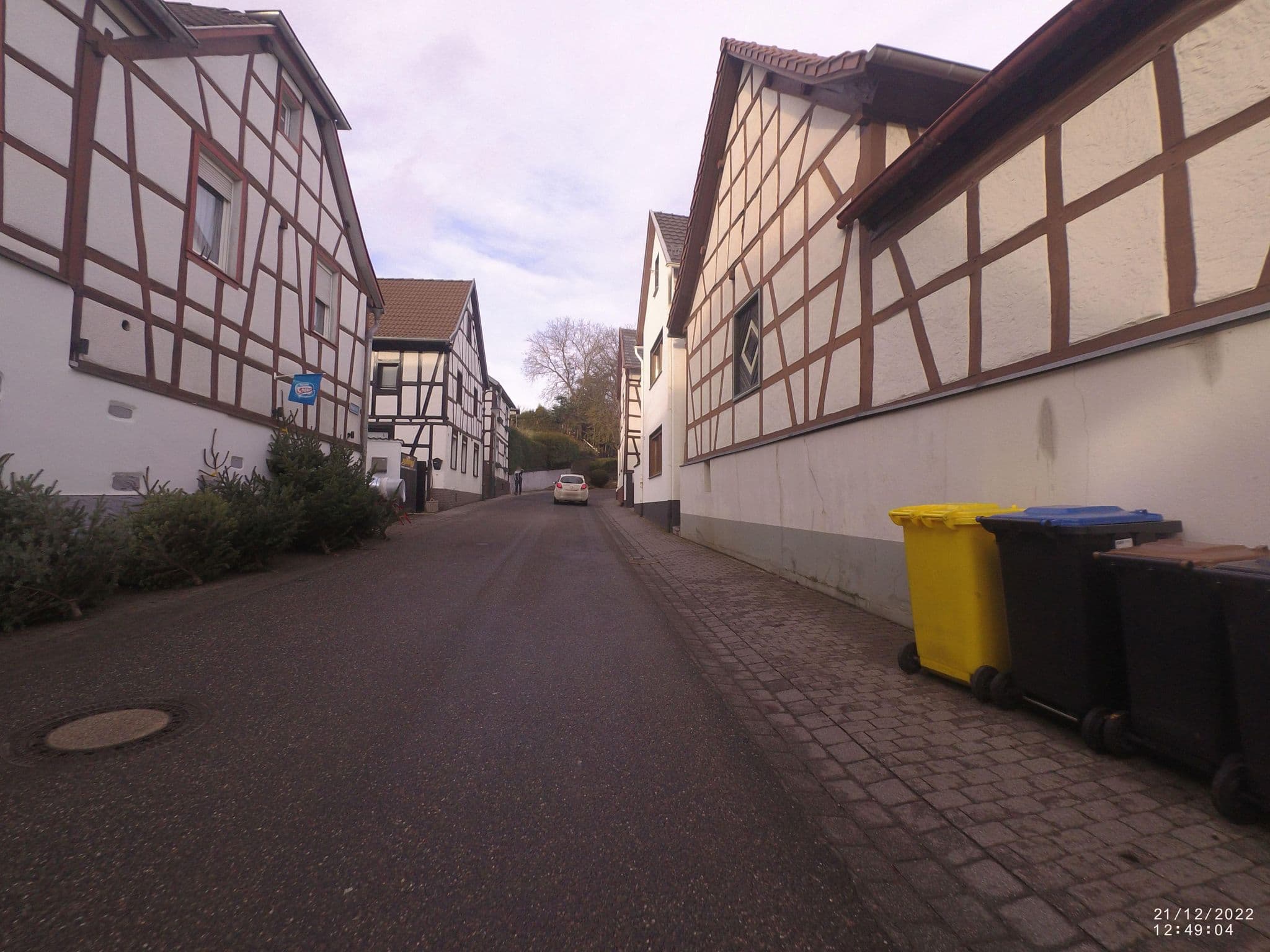 Street view near Landgasthof Waldorfer Hof, Niederzissen — © VIA_CH (CC BY-SA · Mapillary)