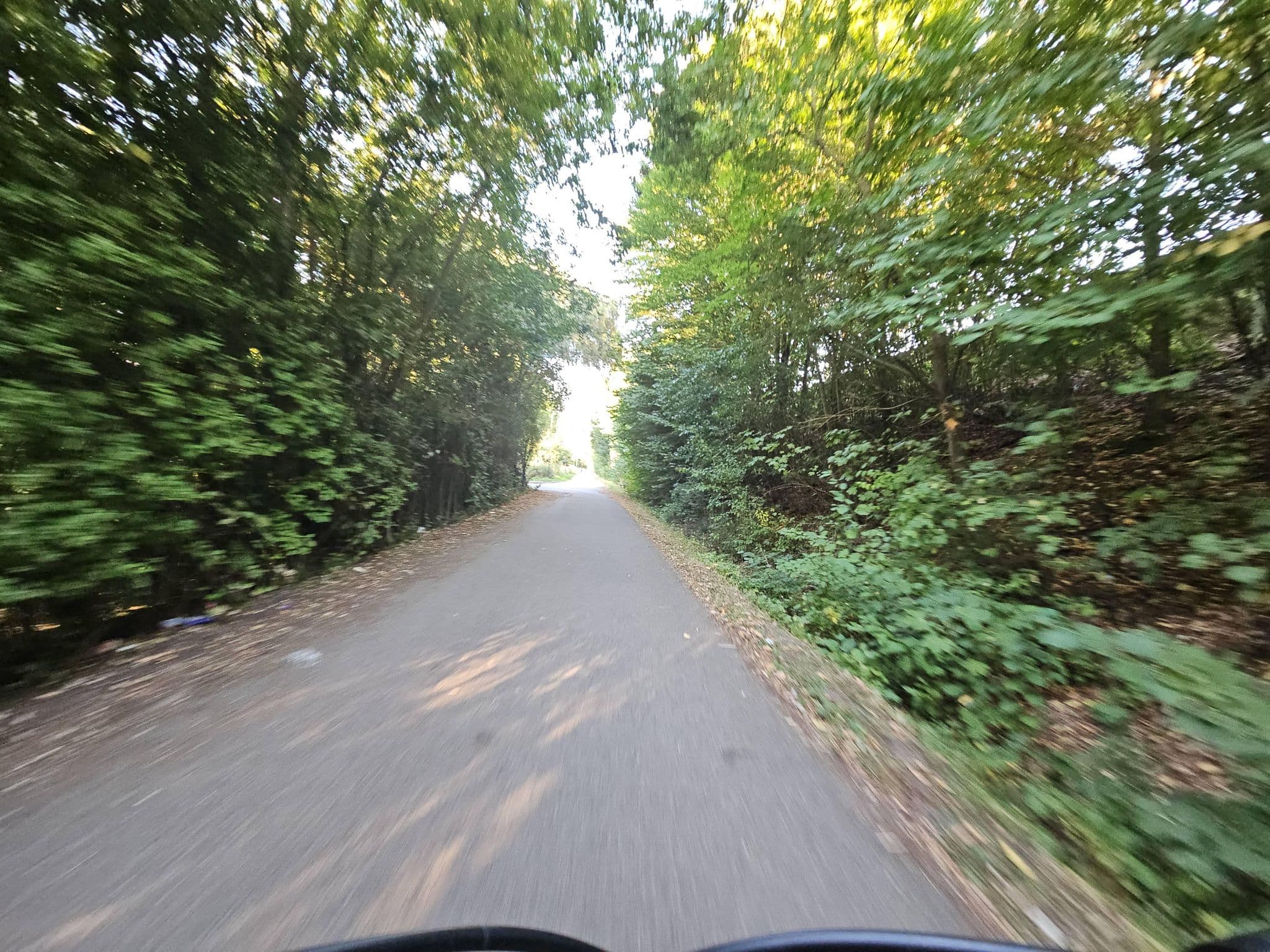 Street view near Wohnmobilstellplatz Erftlagune, Kerpen — © etlam (CC BY-SA · Mapillary)