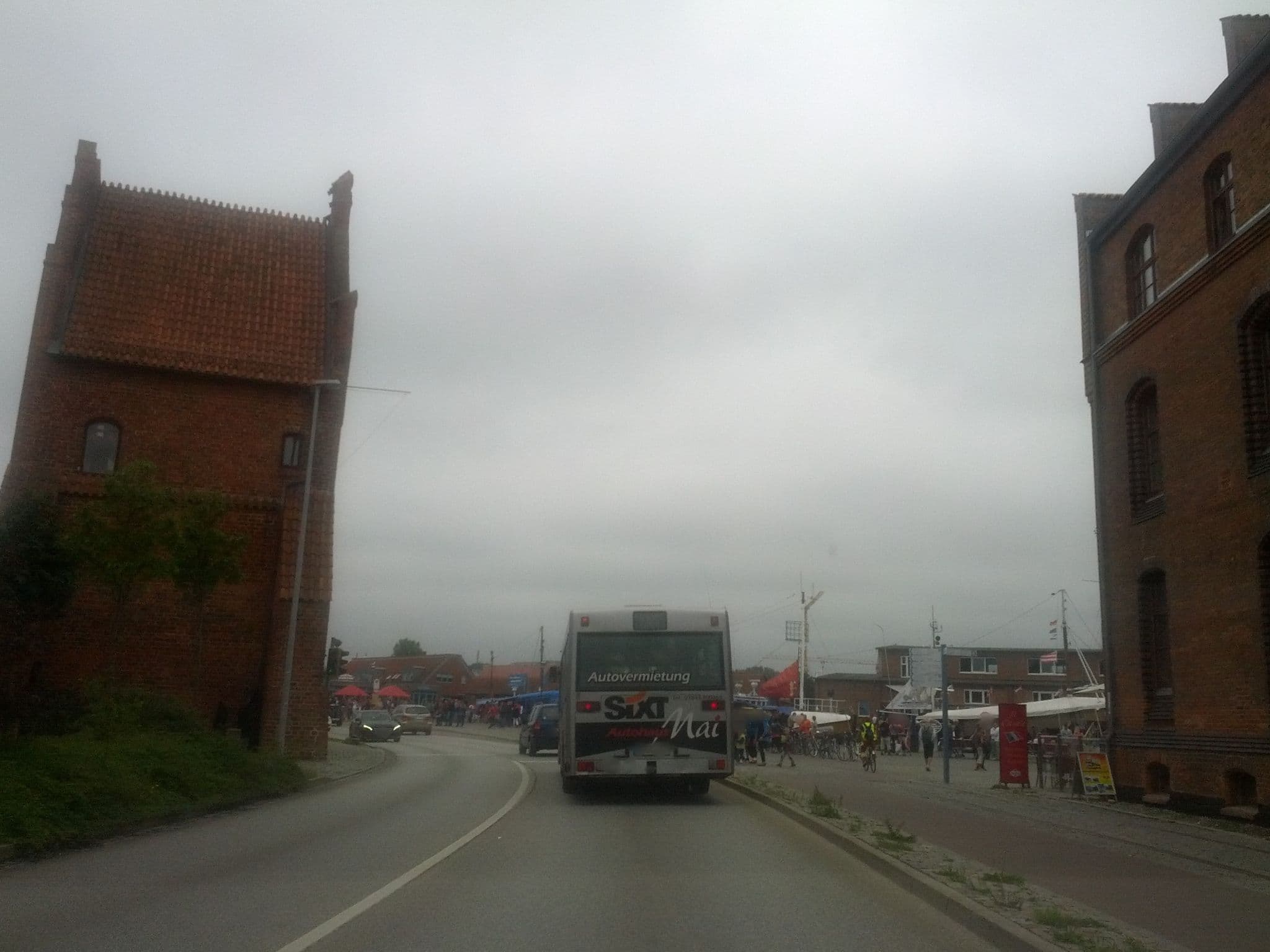 Street view near Hotel Am Alten Hafen, Wismar — © zoegglmeyr (CC BY-SA · Mapillary)