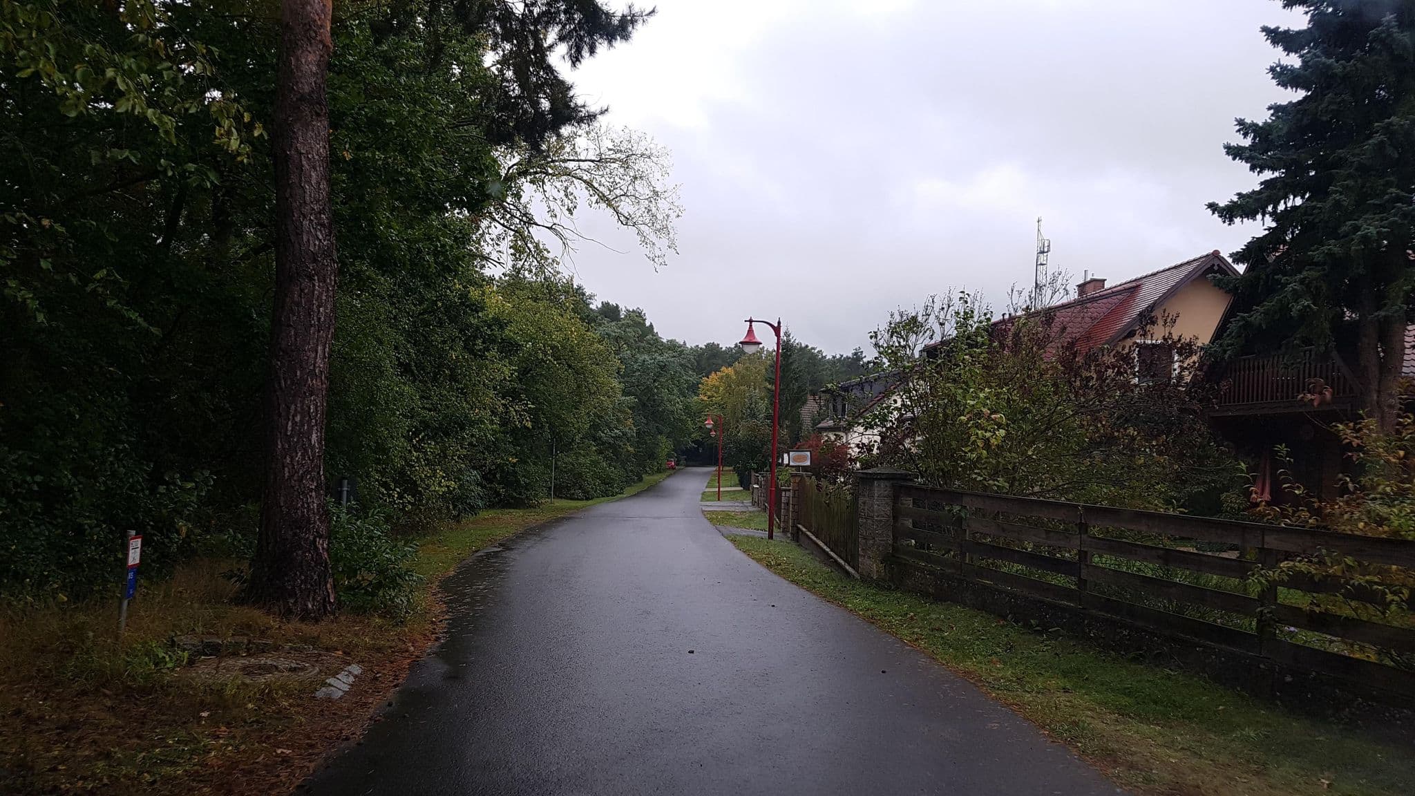 Street view near Haus Elsbeth, Bad Saarow — © dsmm (CC BY-SA · Mapillary)