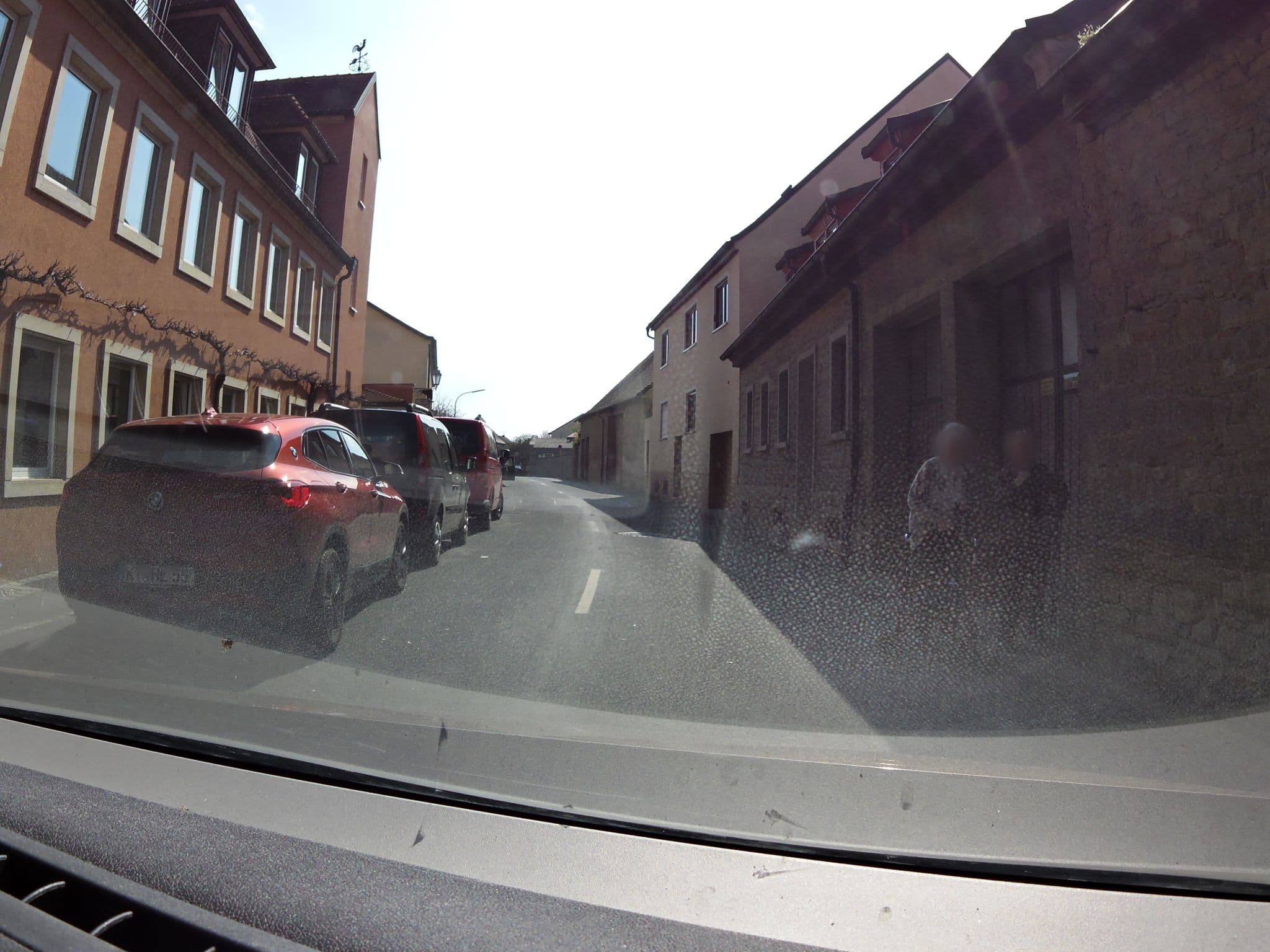 Street view near Weinhotel Rose, Volkach — © zoegglmeyr (CC BY-SA · Mapillary)