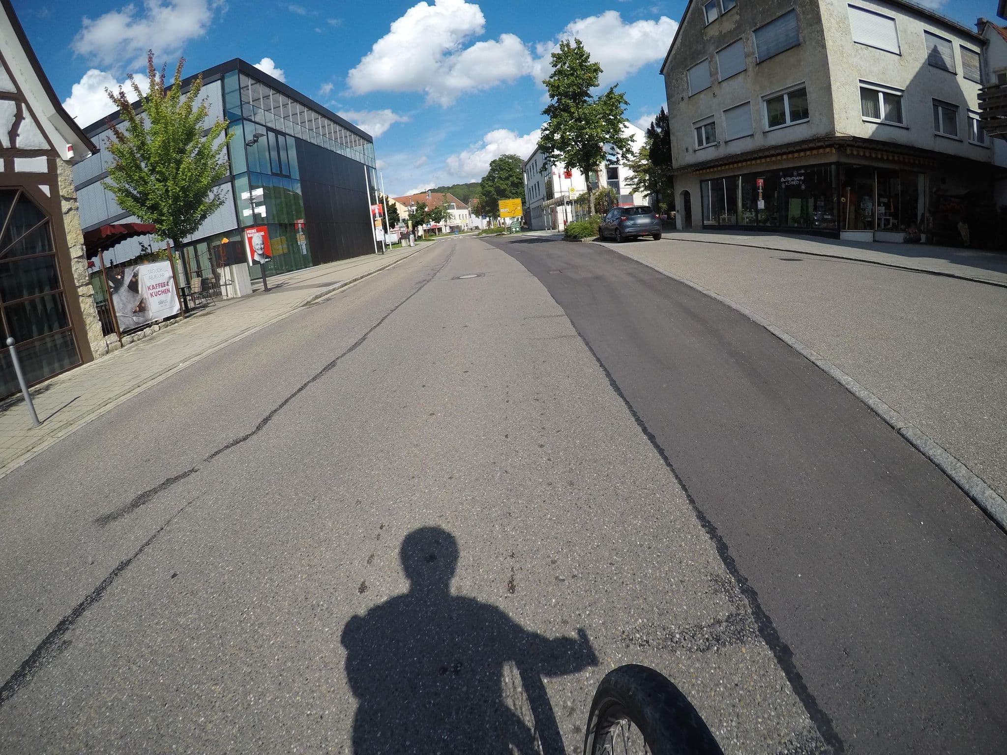 Street view near Hotel Ochsen, Uhingen — © mfa (CC BY-SA · Mapillary)