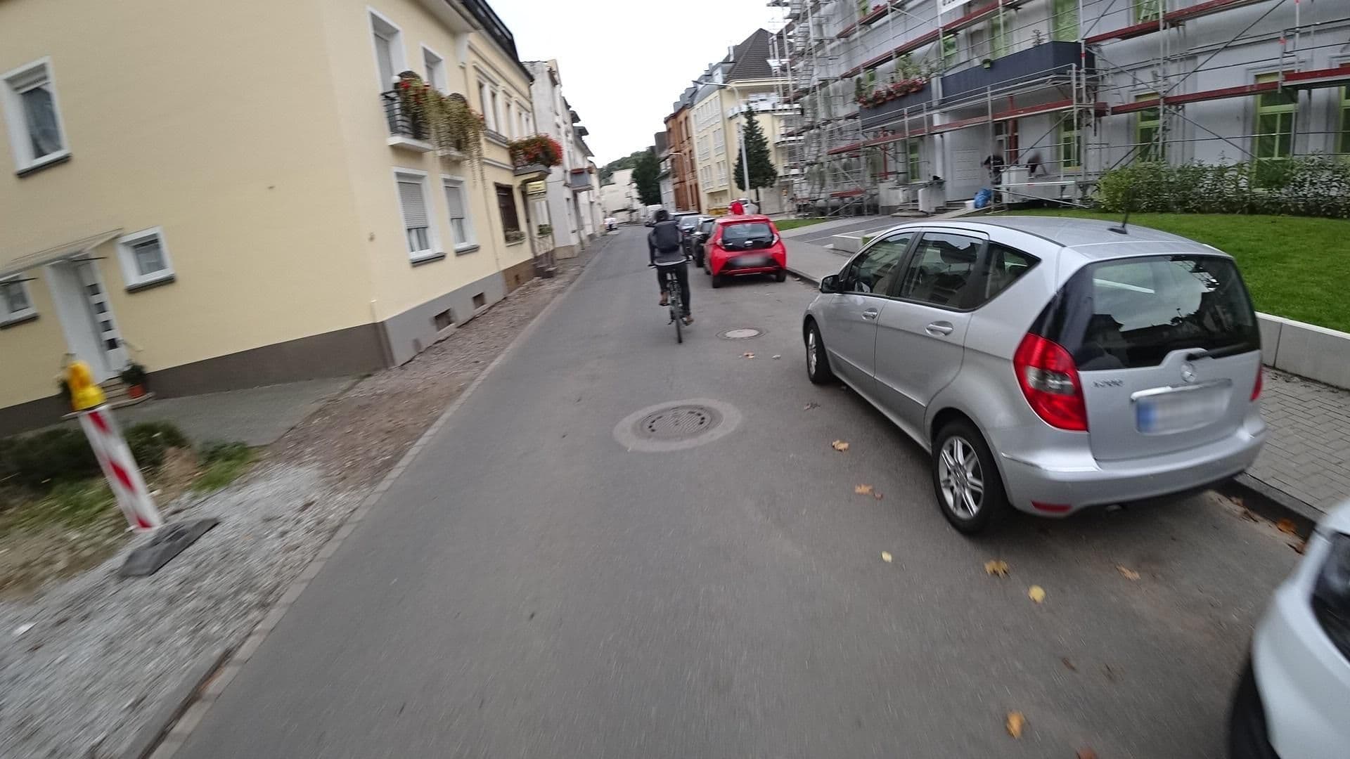 Street view near Gästehaus Esper, Bad Neuenahr-Ahrweiler — © Stifttwoslp (CC BY-SA · Mapillary)