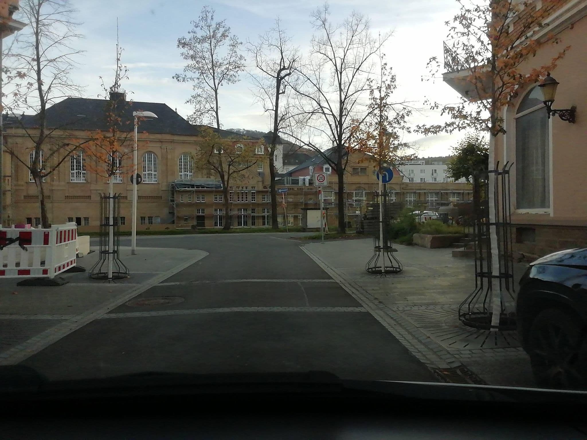 Street view near Auszeit, Bad Neuenahr-Ahrweiler — © wolly79 (CC BY-SA · Mapillary)