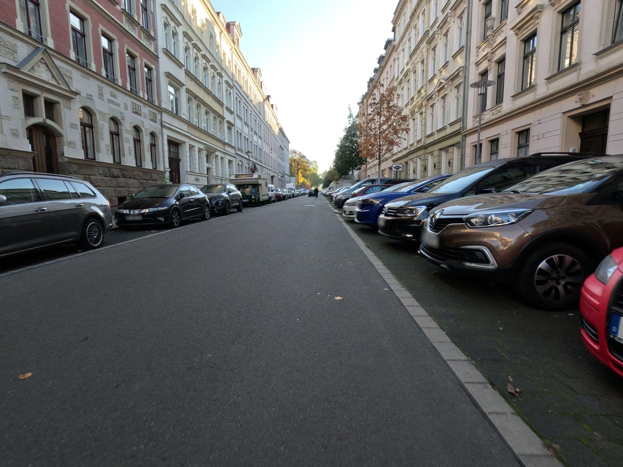 Street view near Pension L.E., Leipzig — © kopra (CC BY-SA · Mapillary)