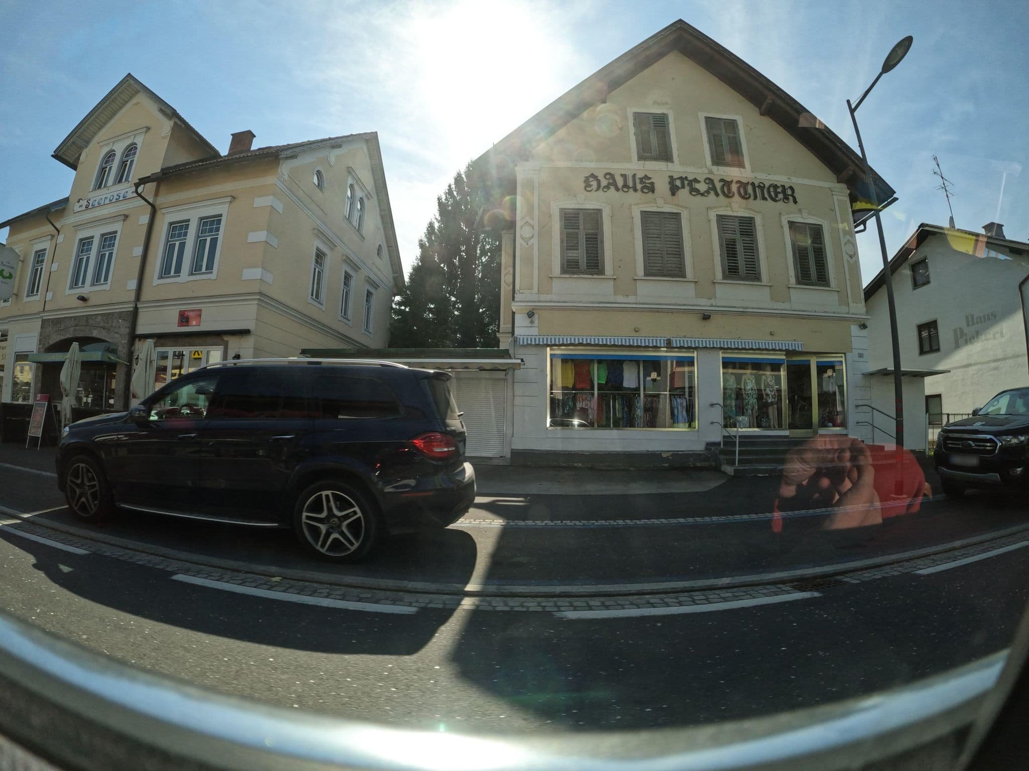 Street view near Ferienwohnungen Pickert, Pörtschach am Wörthersee — © erias (CC BY-SA · Mapillary)