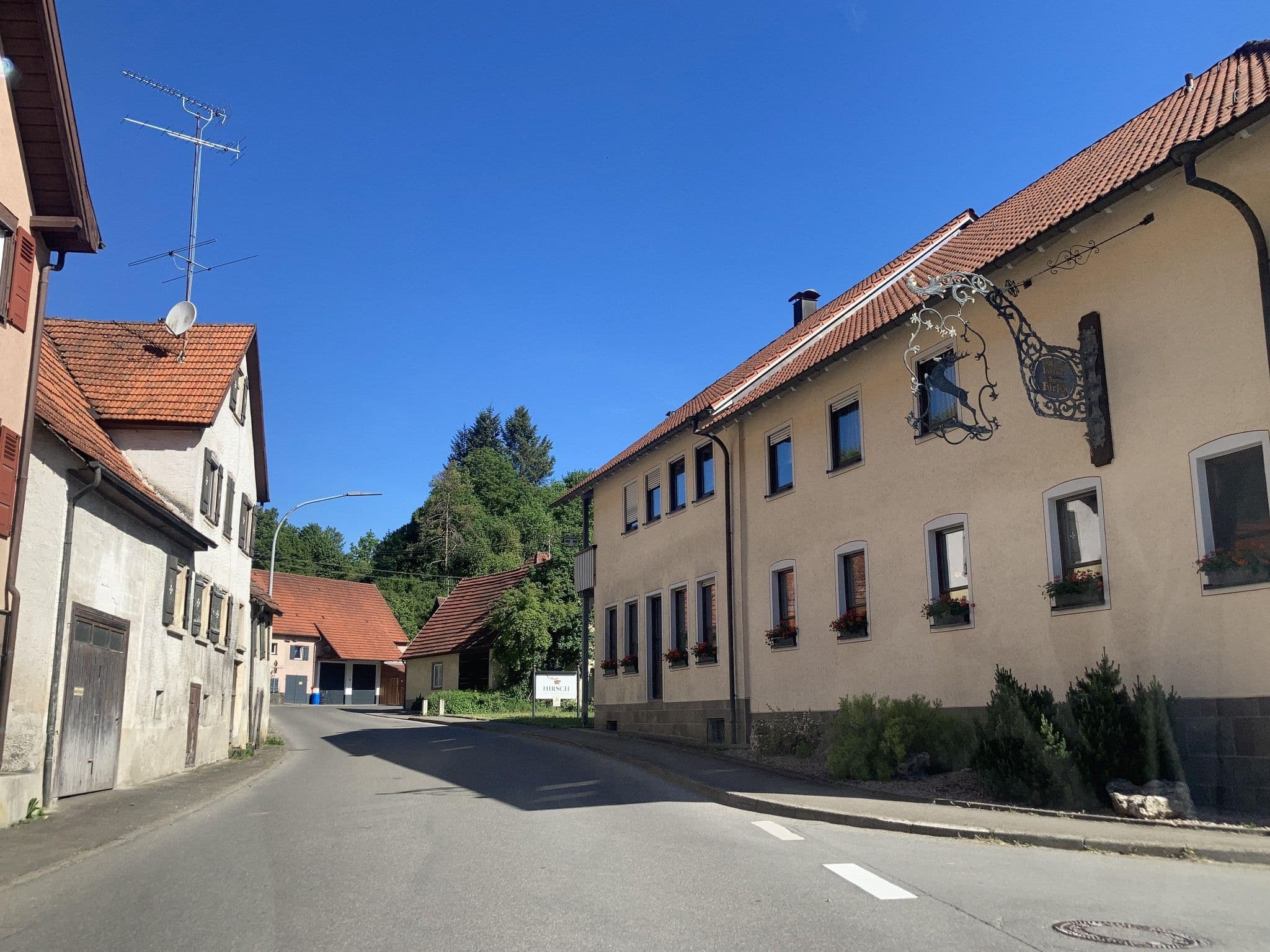 Street view near Landgasthof zum Hirsch, Gomadingen — © tasmaniadevil (CC BY-SA · Mapillary)