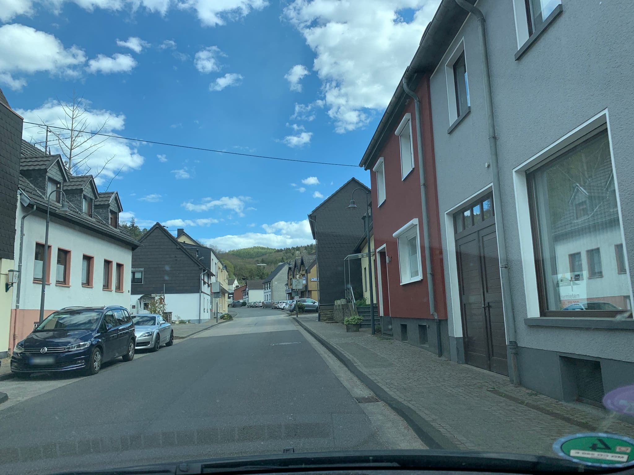 Street view near Art Hotel Eifel, Heimbach — © noel (CC BY-SA · Mapillary)