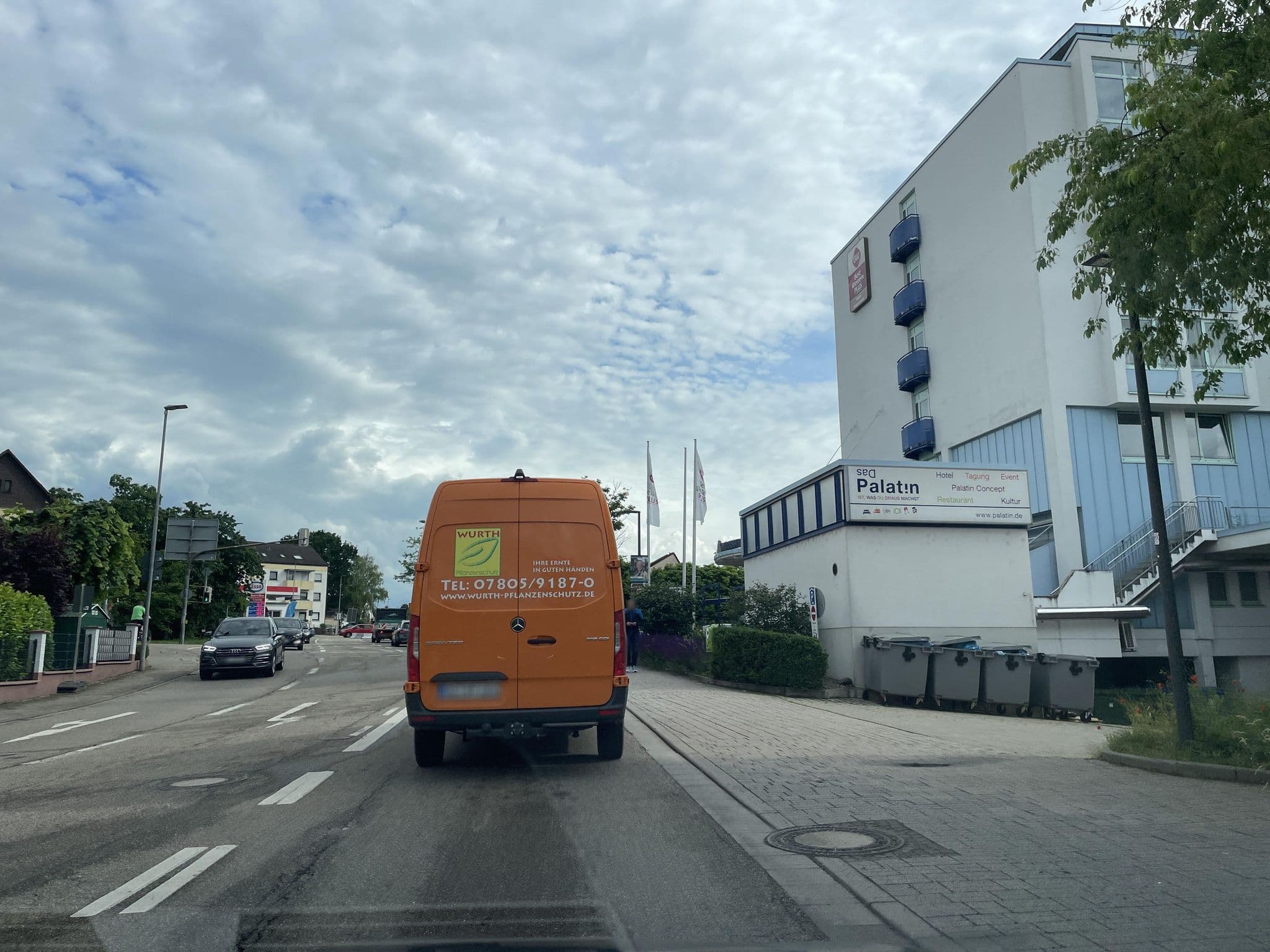 Street view near Best Western Plus Palatin, Wiesloch — © baldur80 (CC BY-SA · Mapillary)