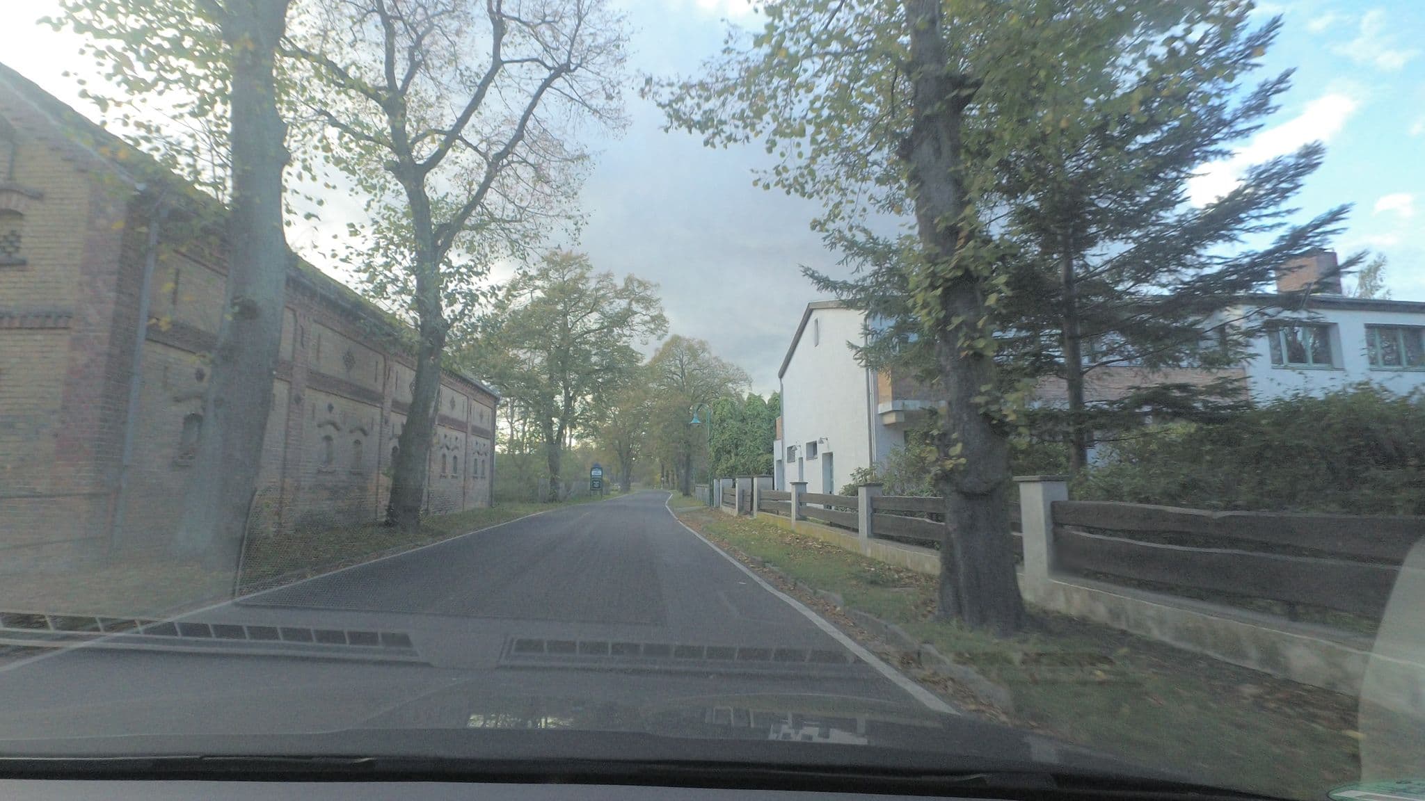 Street view near Helmut Gollwitzer Haus, Zossen — © britiger (CC BY-SA · Mapillary)