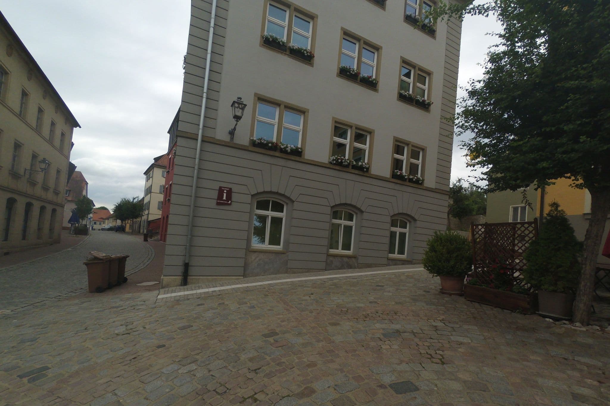 Street view near Landgasthof Lichterhof, Uffenheim — © wegavision (CC BY-SA · Mapillary)