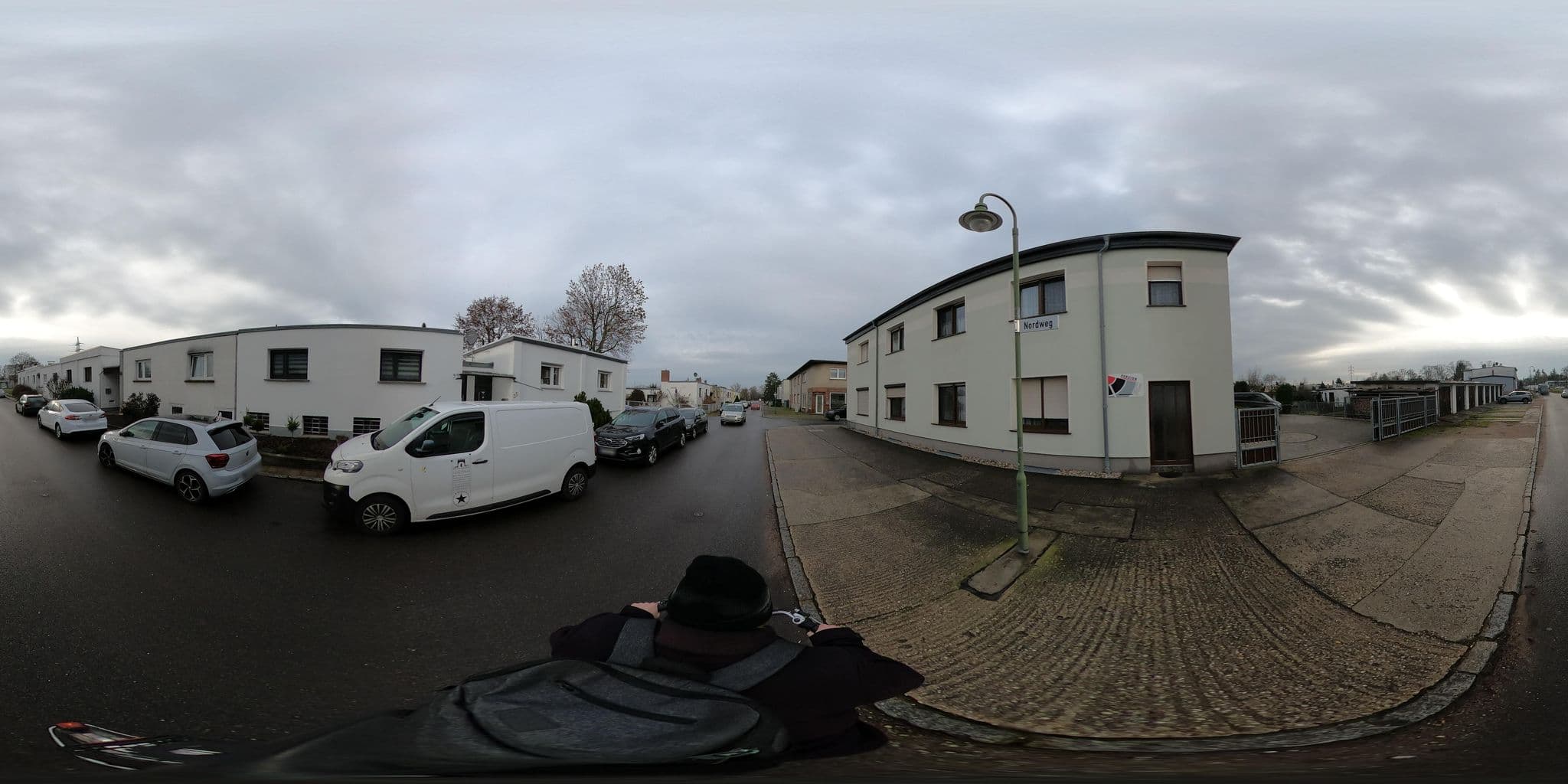 Street view near Pension in der Gropiussiedlung, Dessau — © wielandb (CC BY-SA · Mapillary)